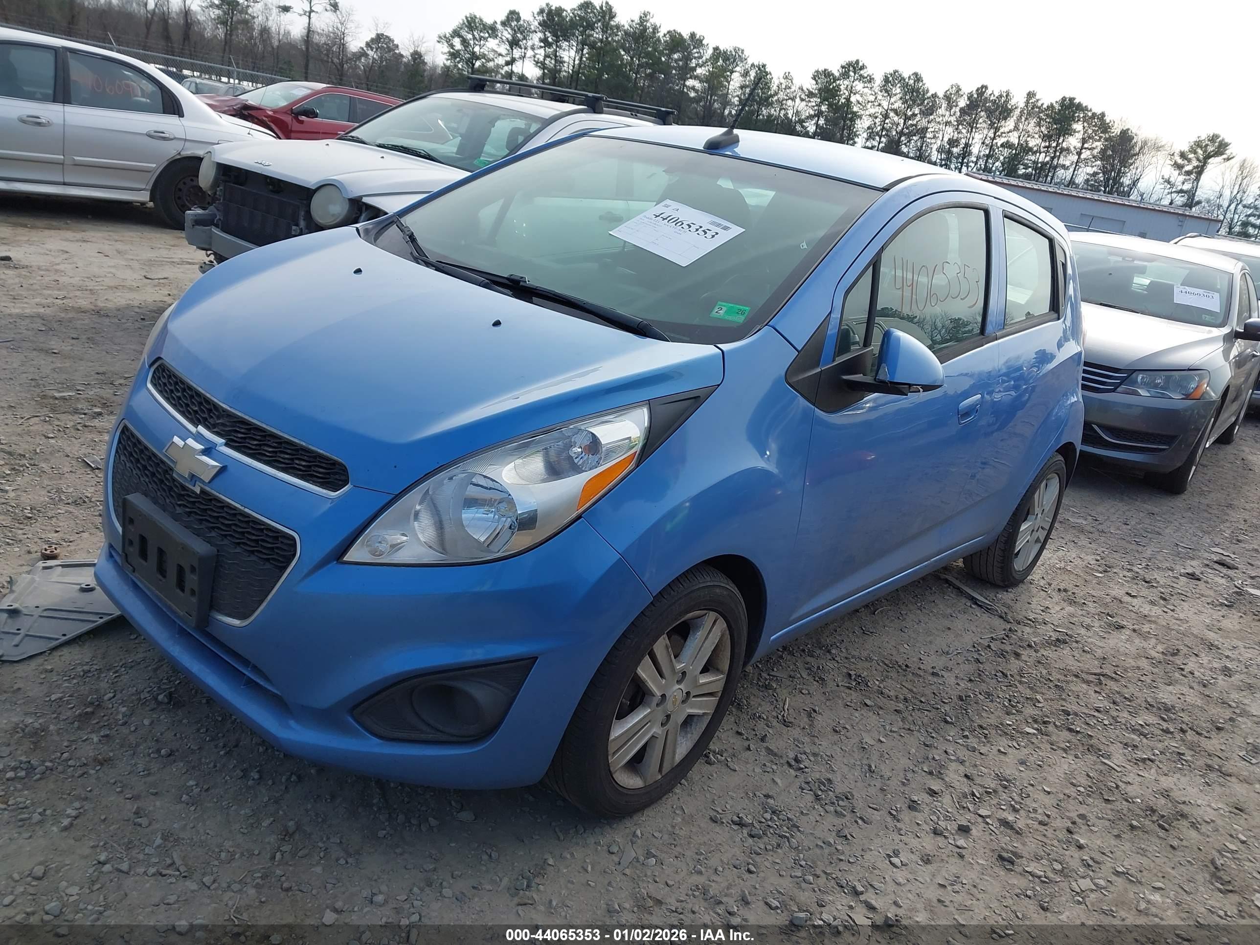 CHEVROLET SPARK image 2