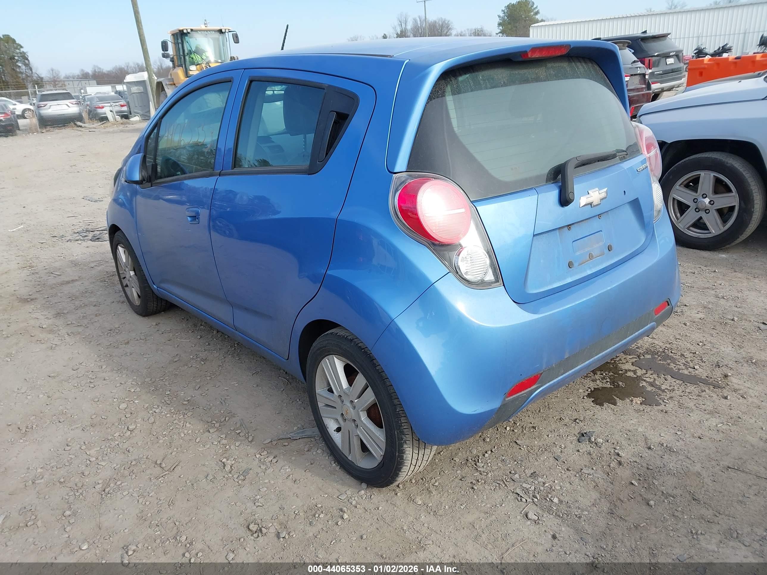 CHEVROLET SPARK image 3