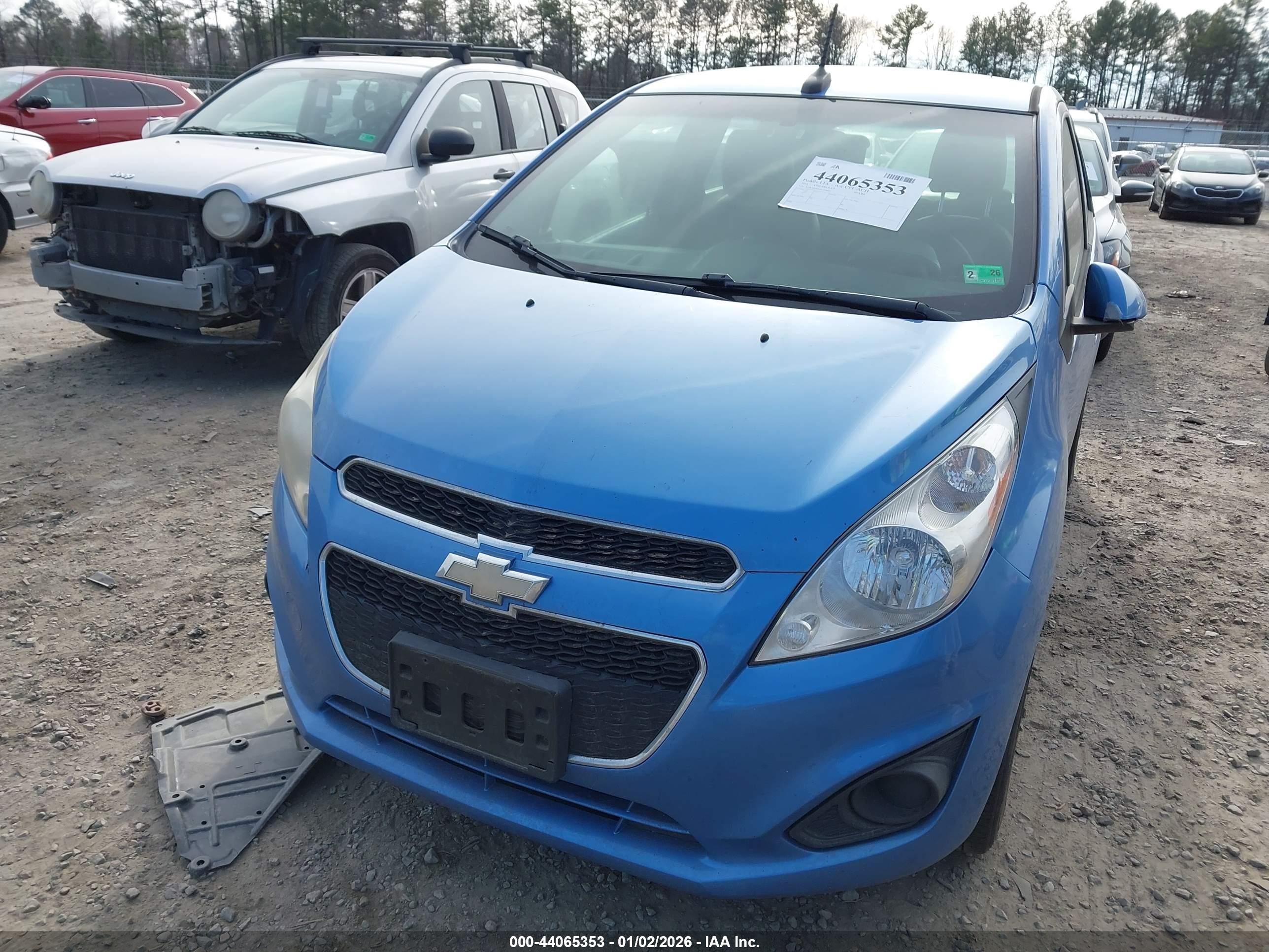 CHEVROLET SPARK image 6