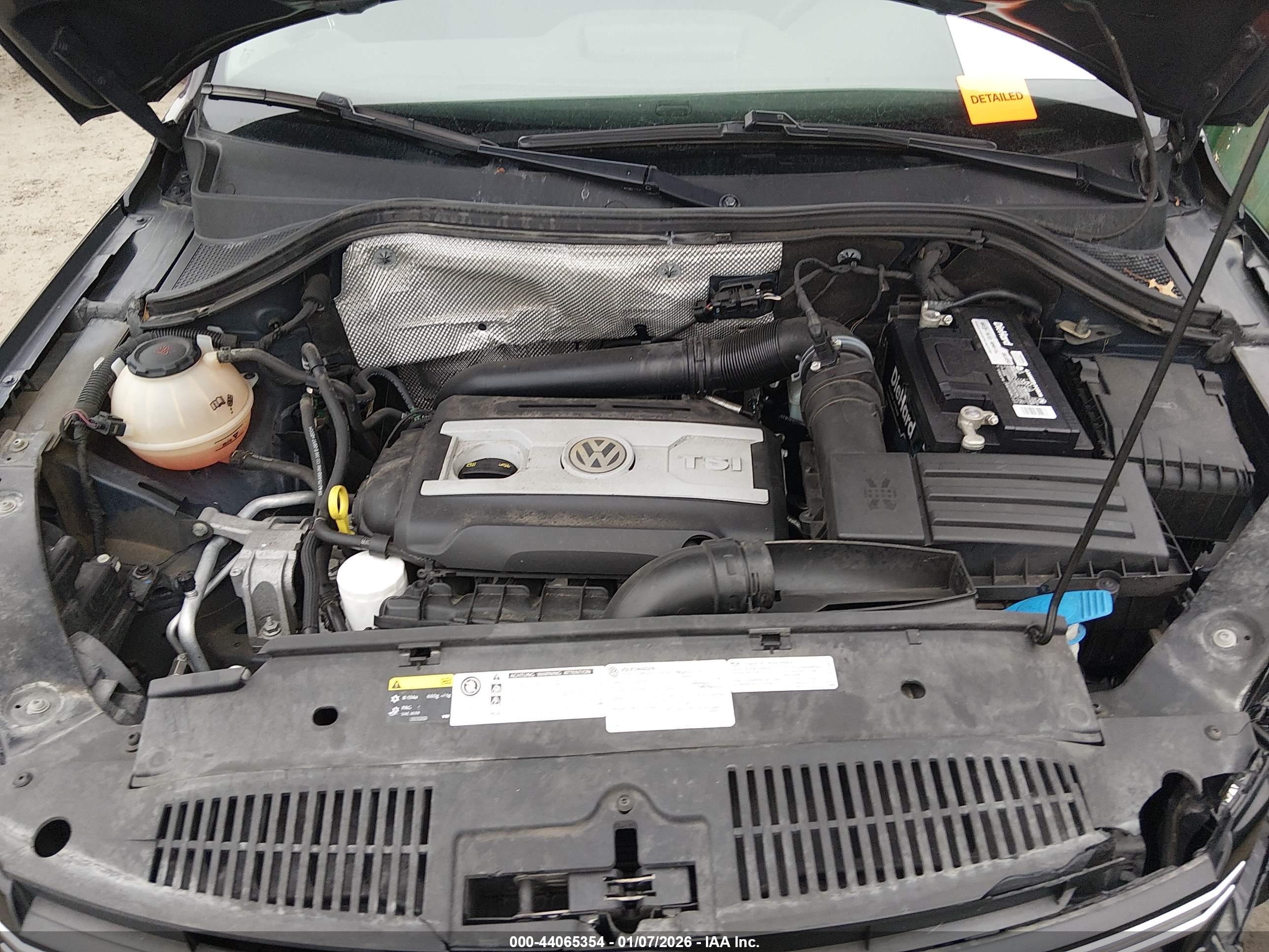 VOLKSWAGEN TIGUAN image 10