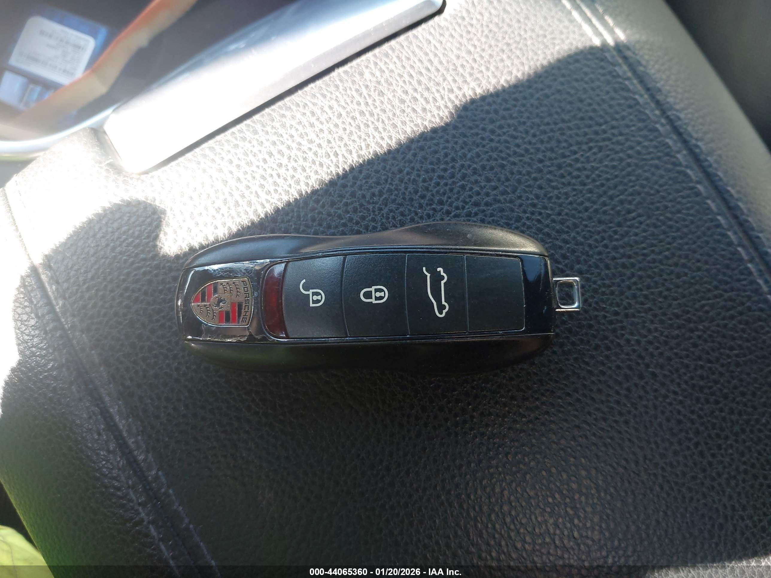 PORSCHE CAYENNE image 11