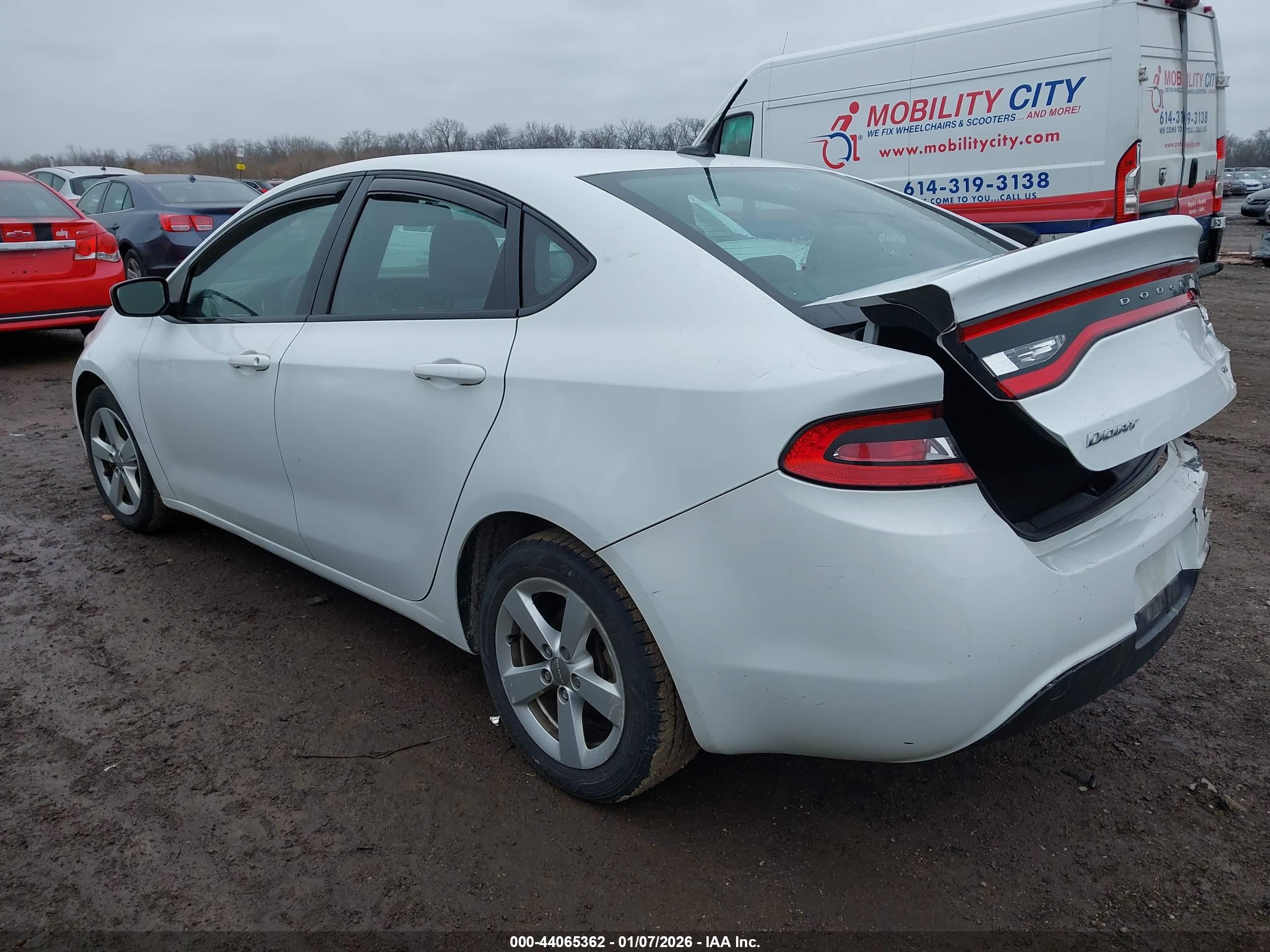 DODGE DART image 3