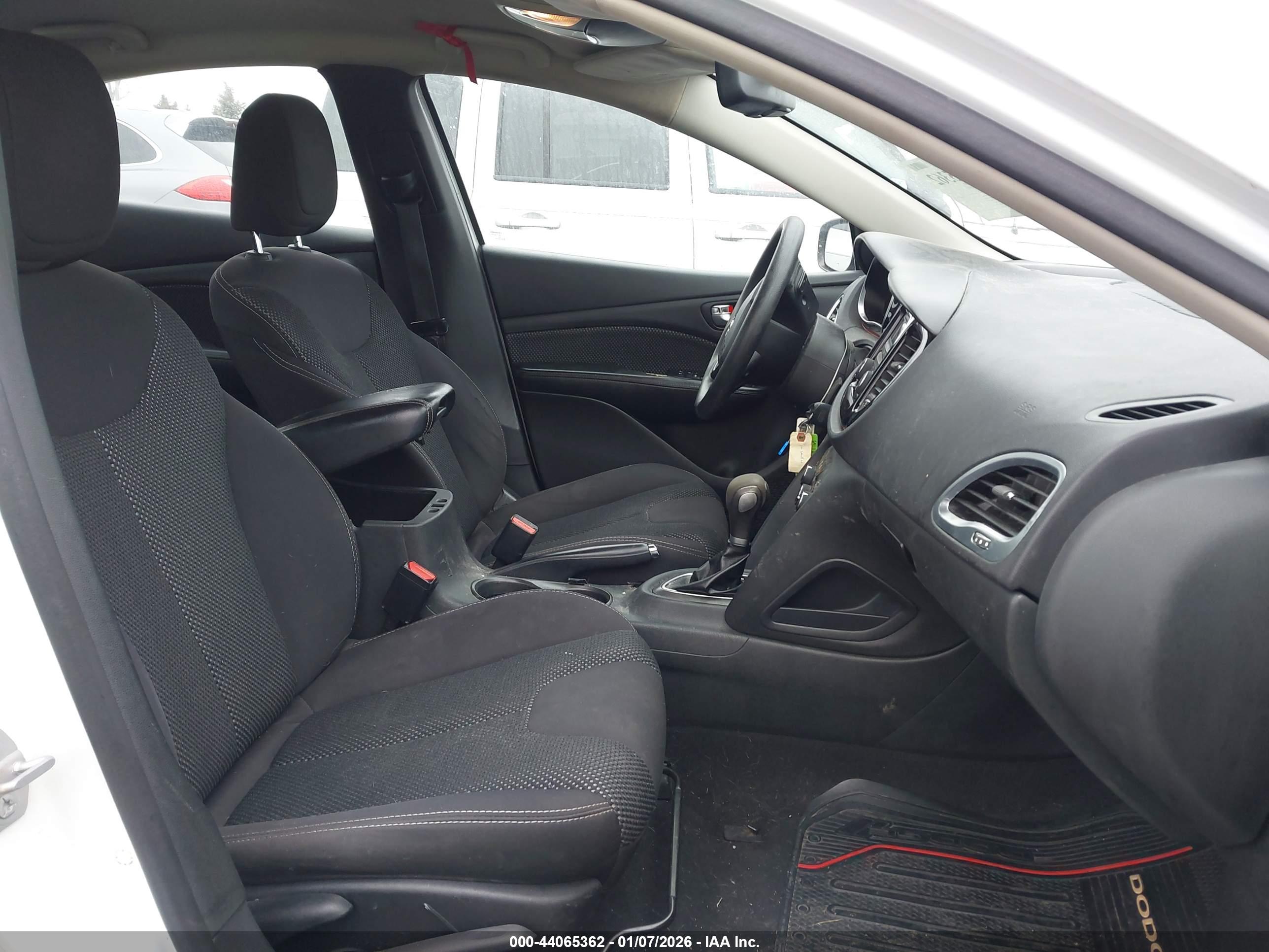 DODGE DART image 5