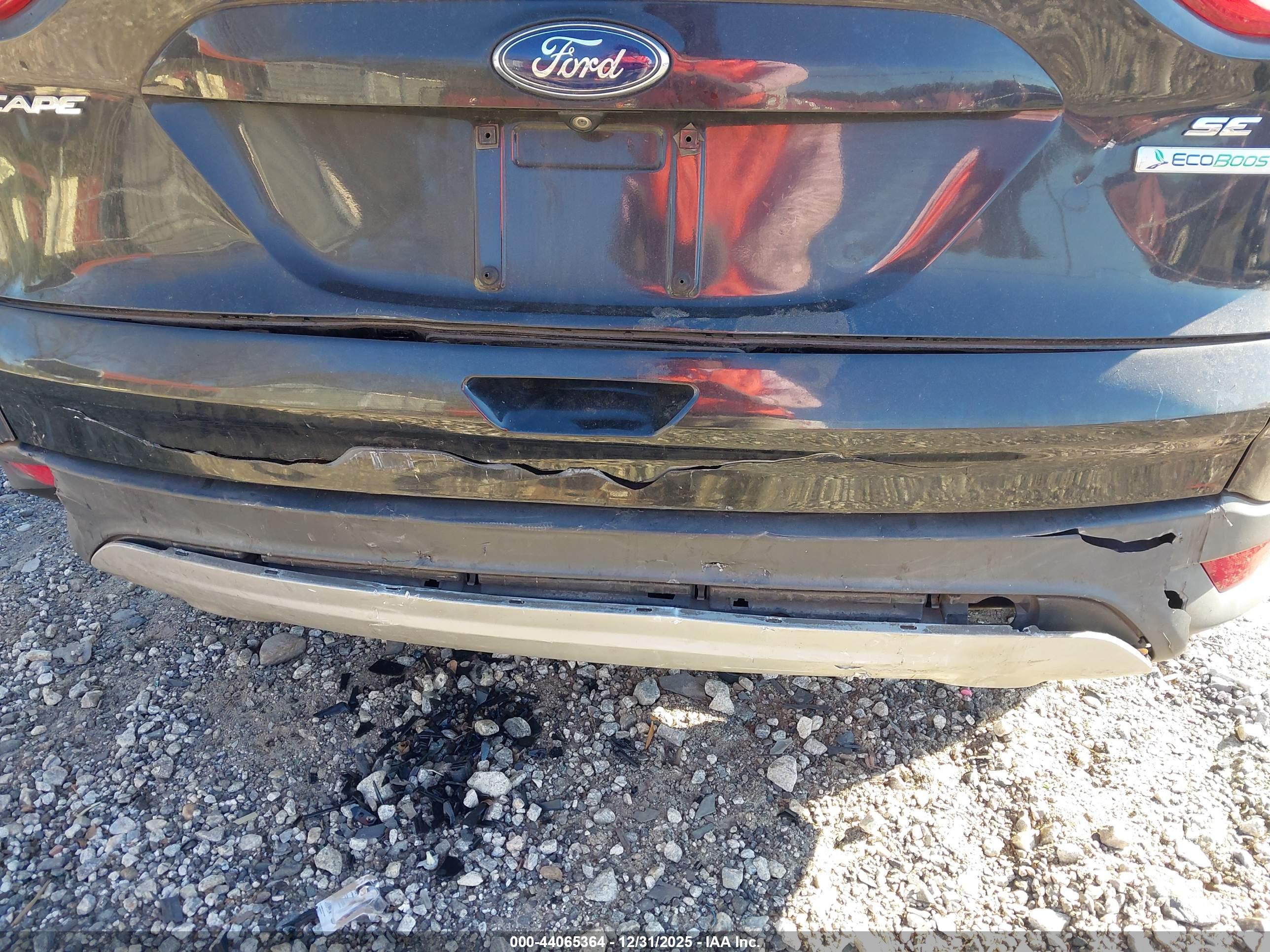 FORD ESCAPE image 6