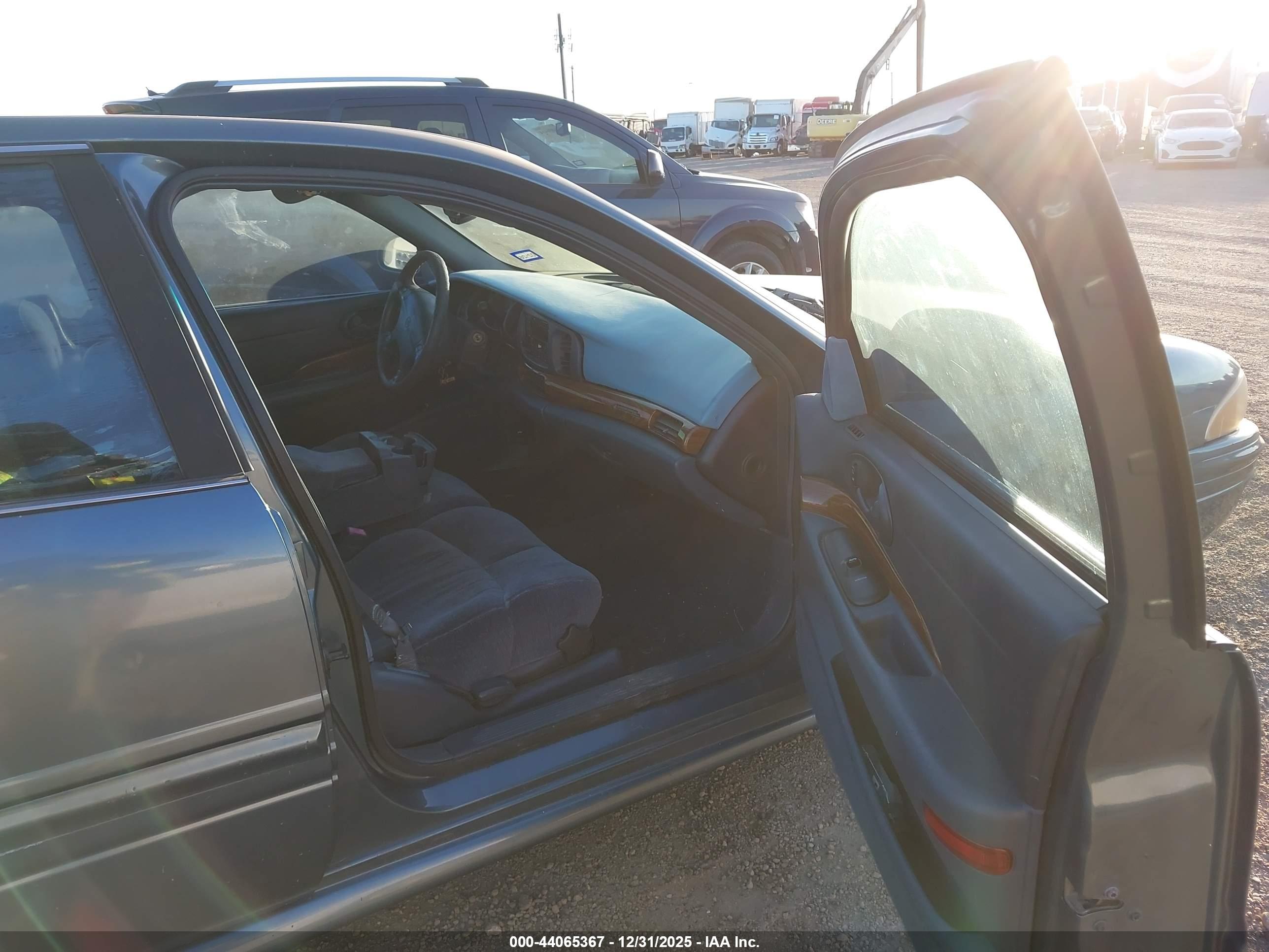 BUICK LESABRE image 5