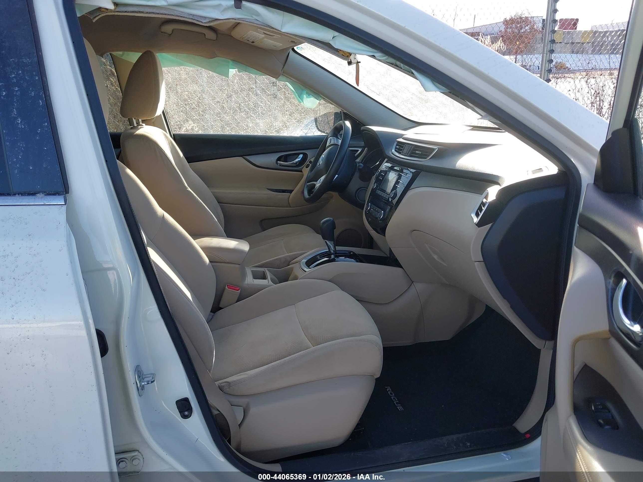 NISSAN ROGUE image 5