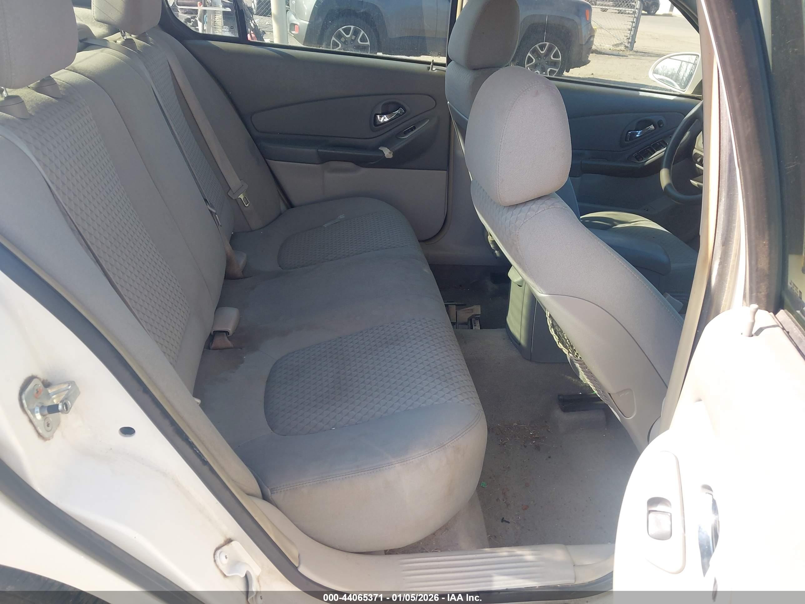 CHEVROLET MALIBU image 8