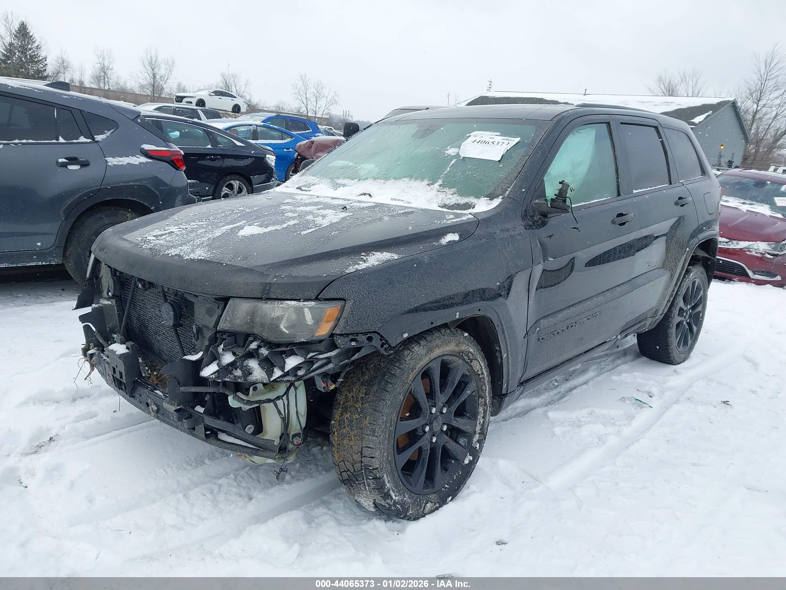 JEEP GRAND image 2