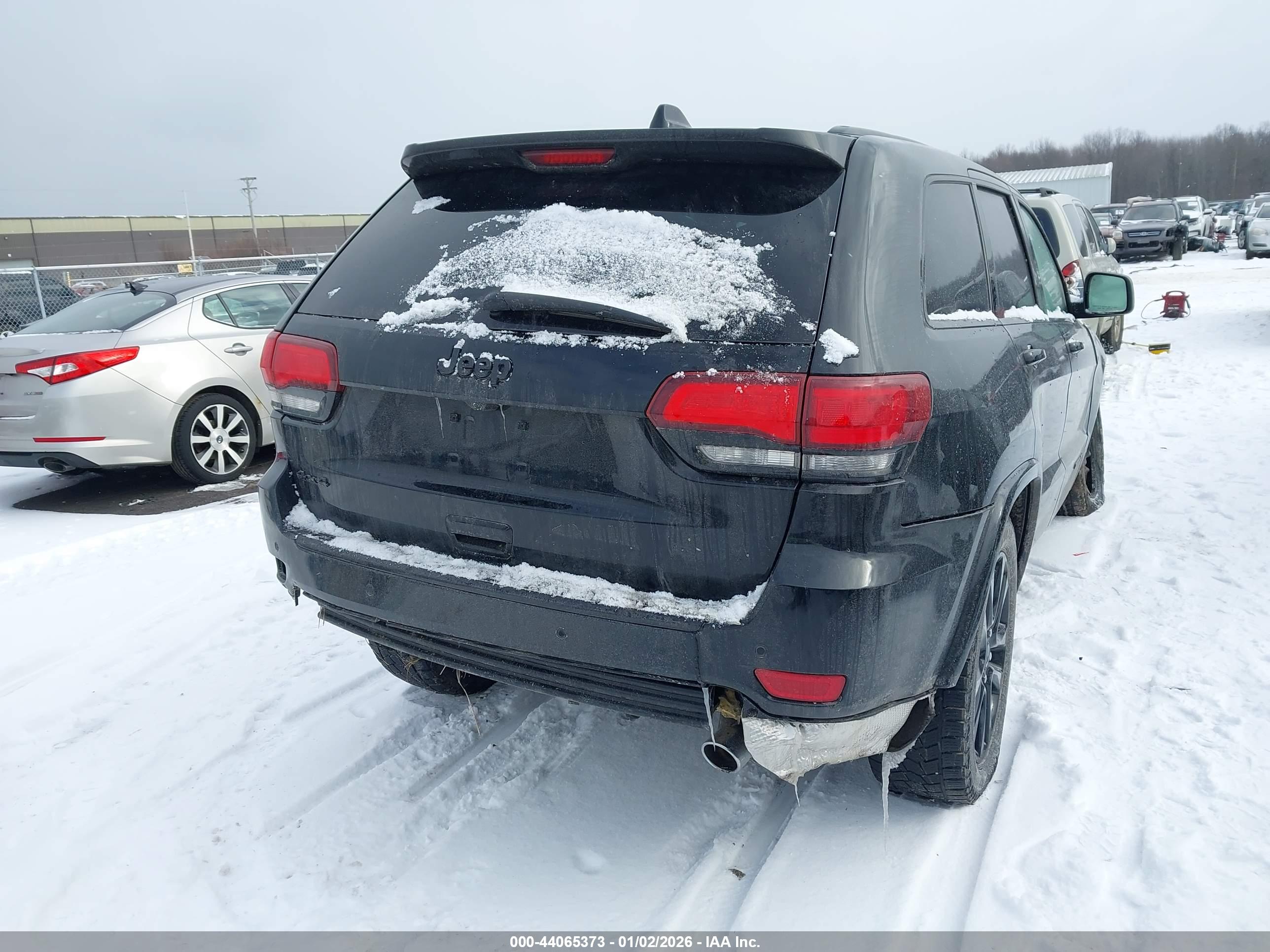 JEEP GRAND image 4
