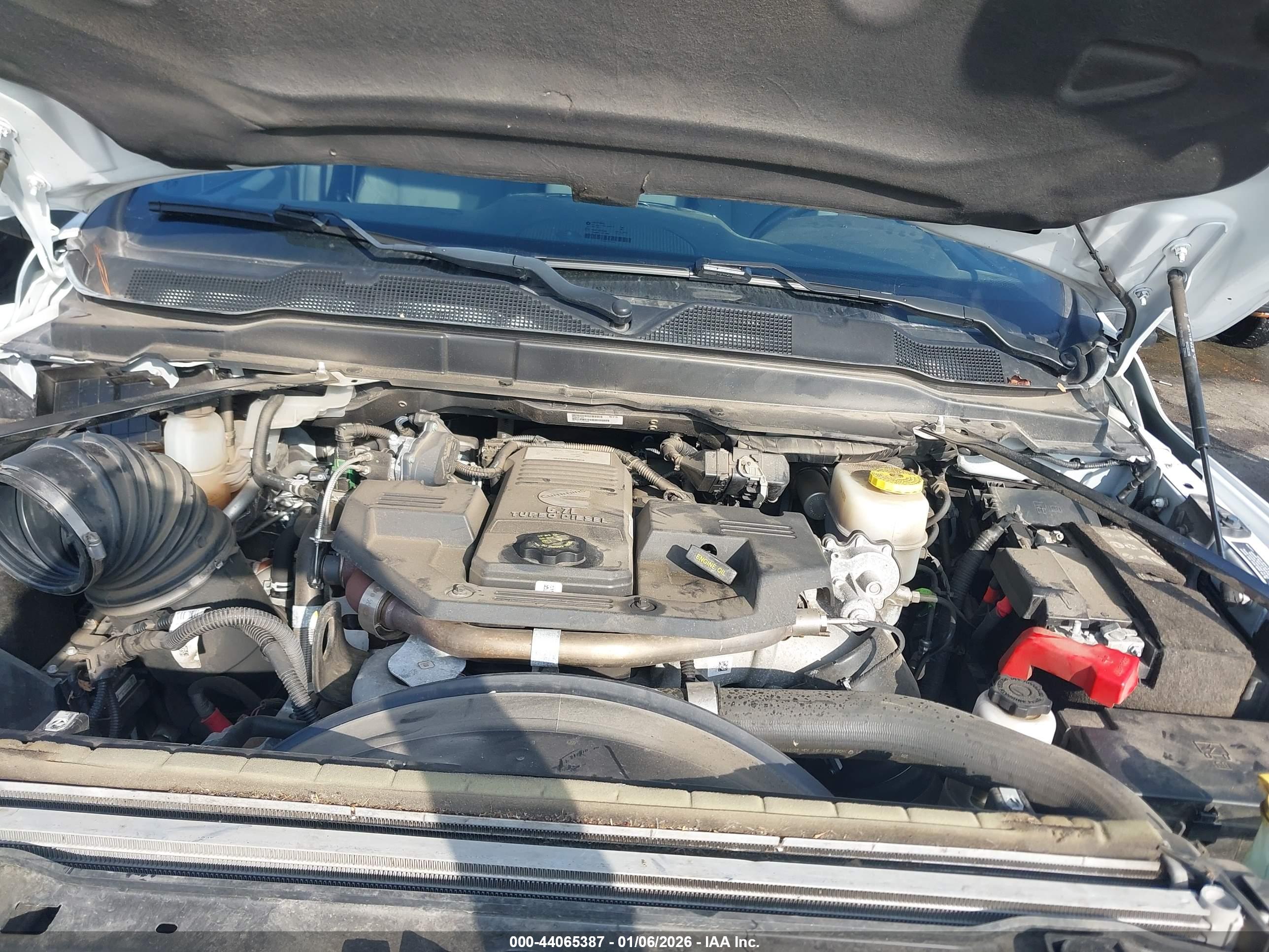 RAM 3500 image 10