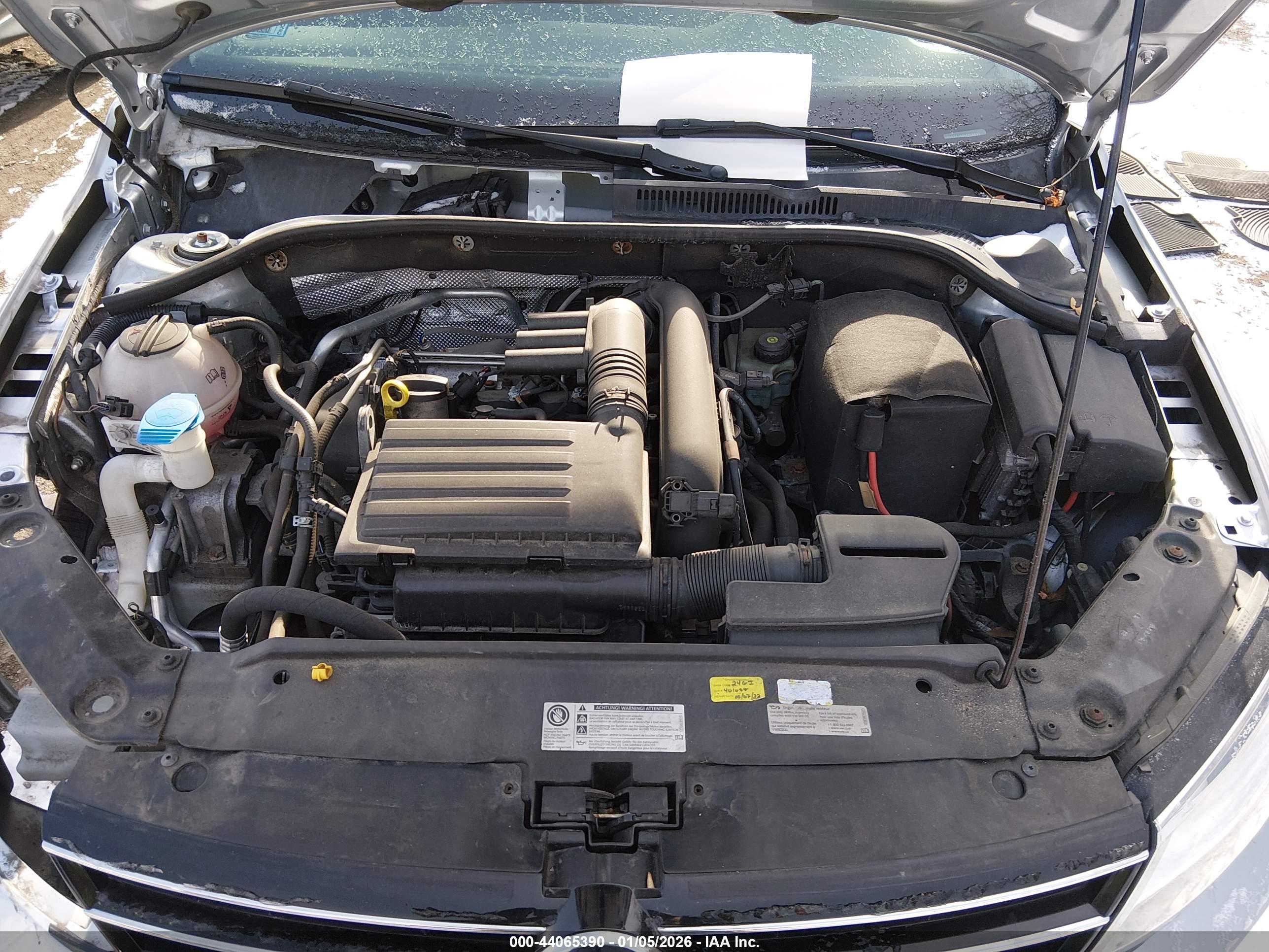 VOLKSWAGEN JETTA image 10