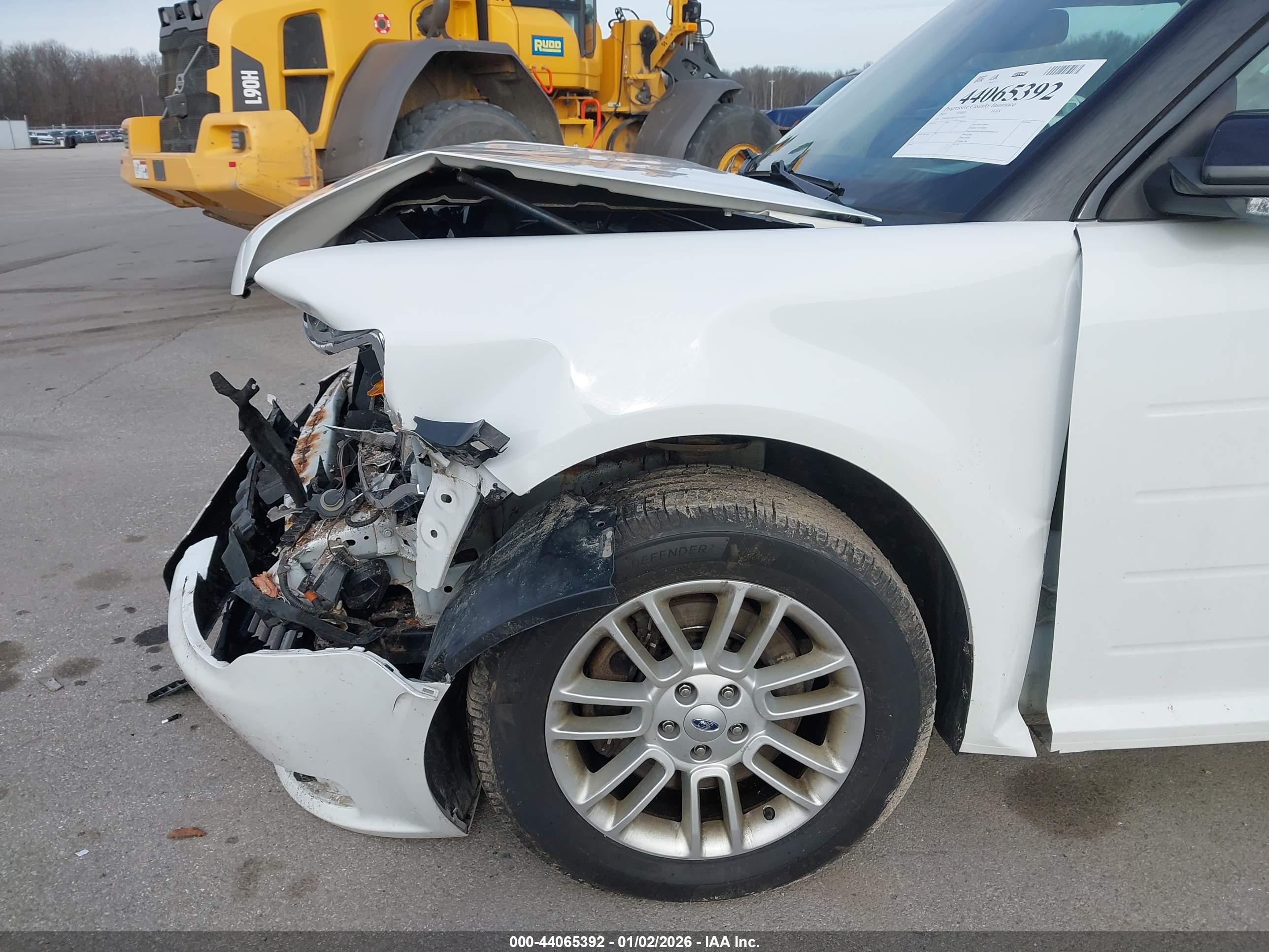 FORD FLEX image 6