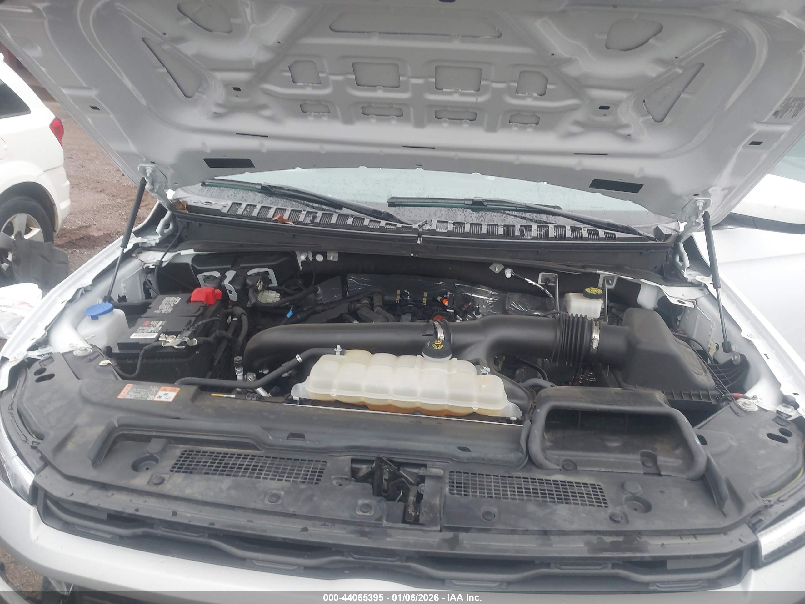 FORD EXPEDITION image 10