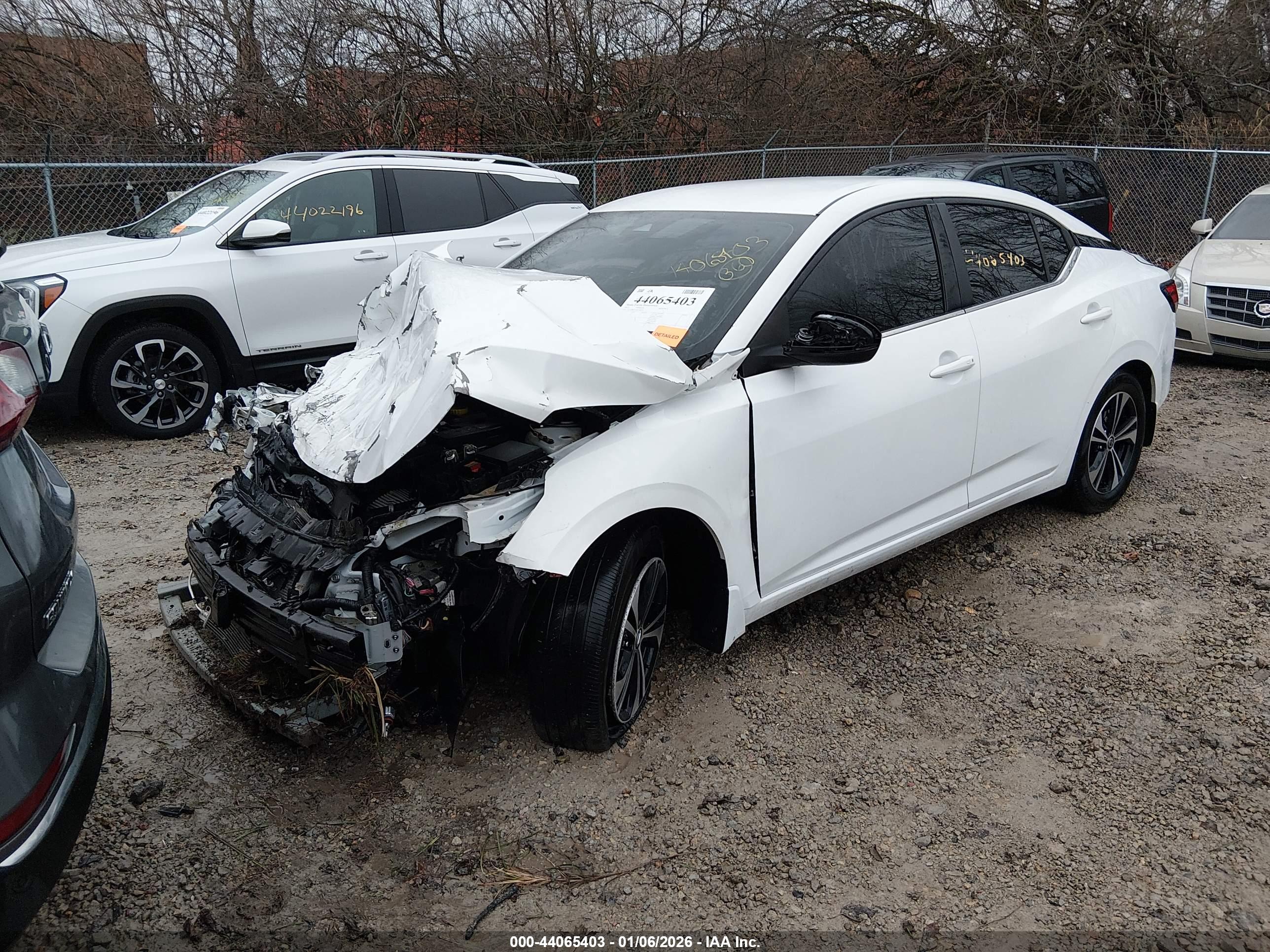 NISSAN SENTRA image 2