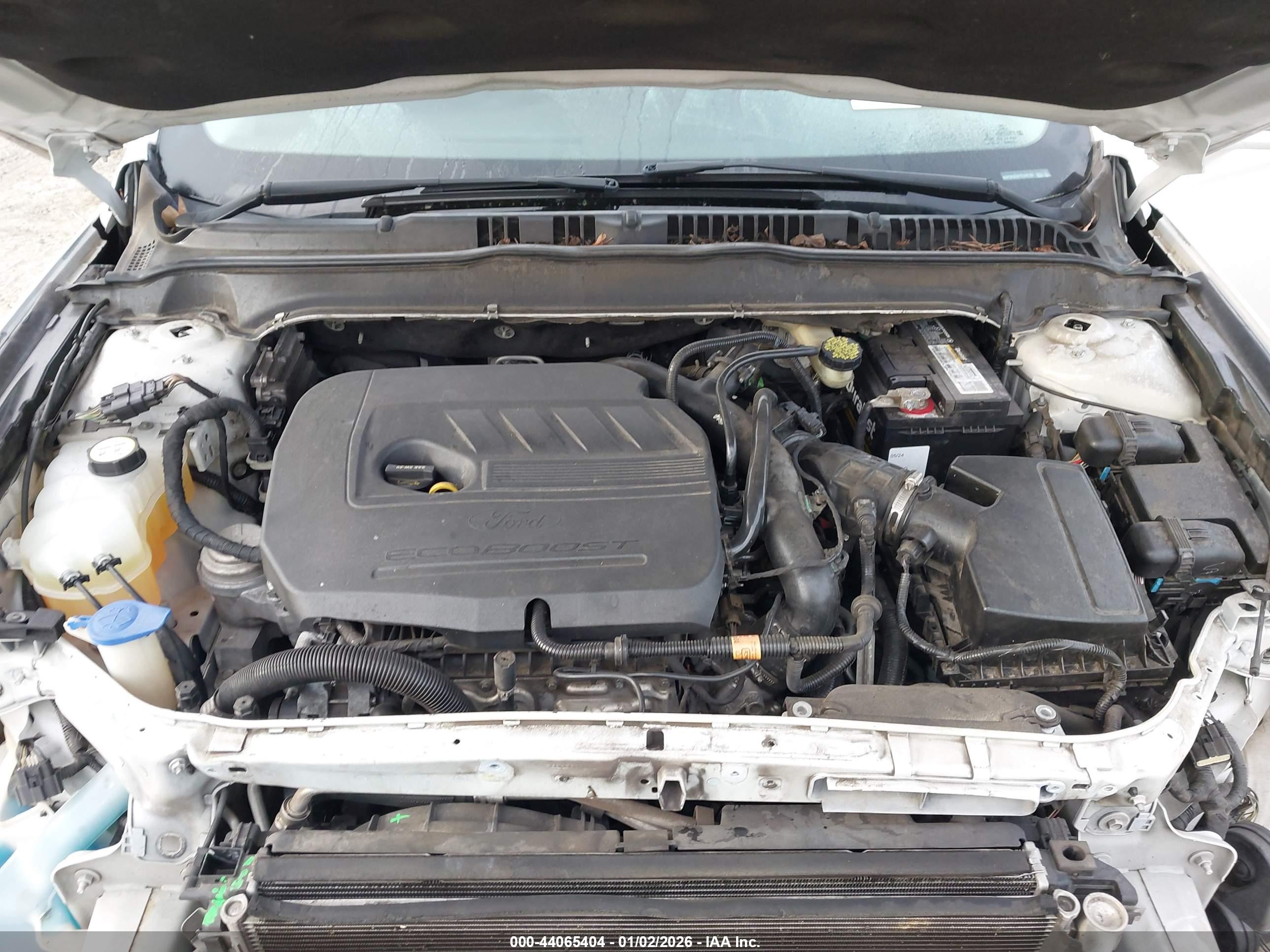 FORD FUSION image 10