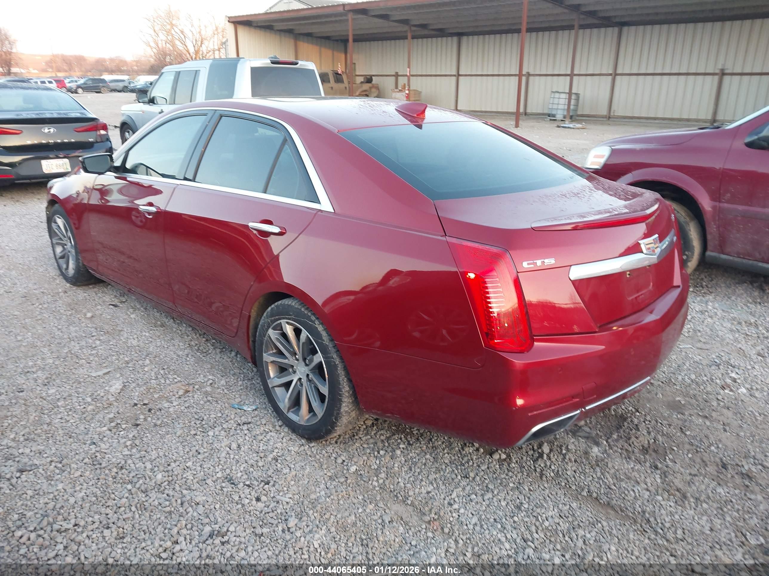 CADILLAC CTS image 3