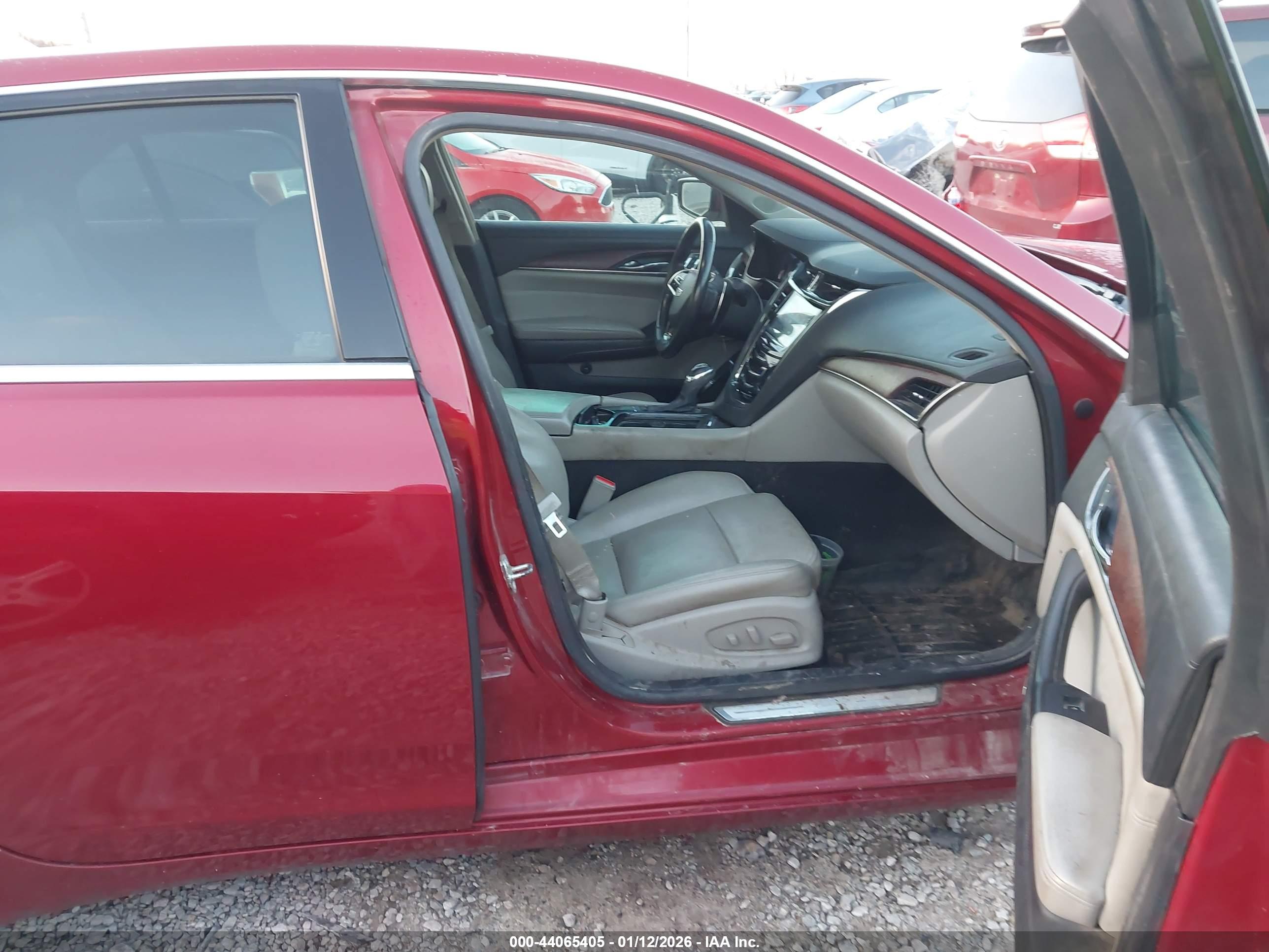 CADILLAC CTS image 5