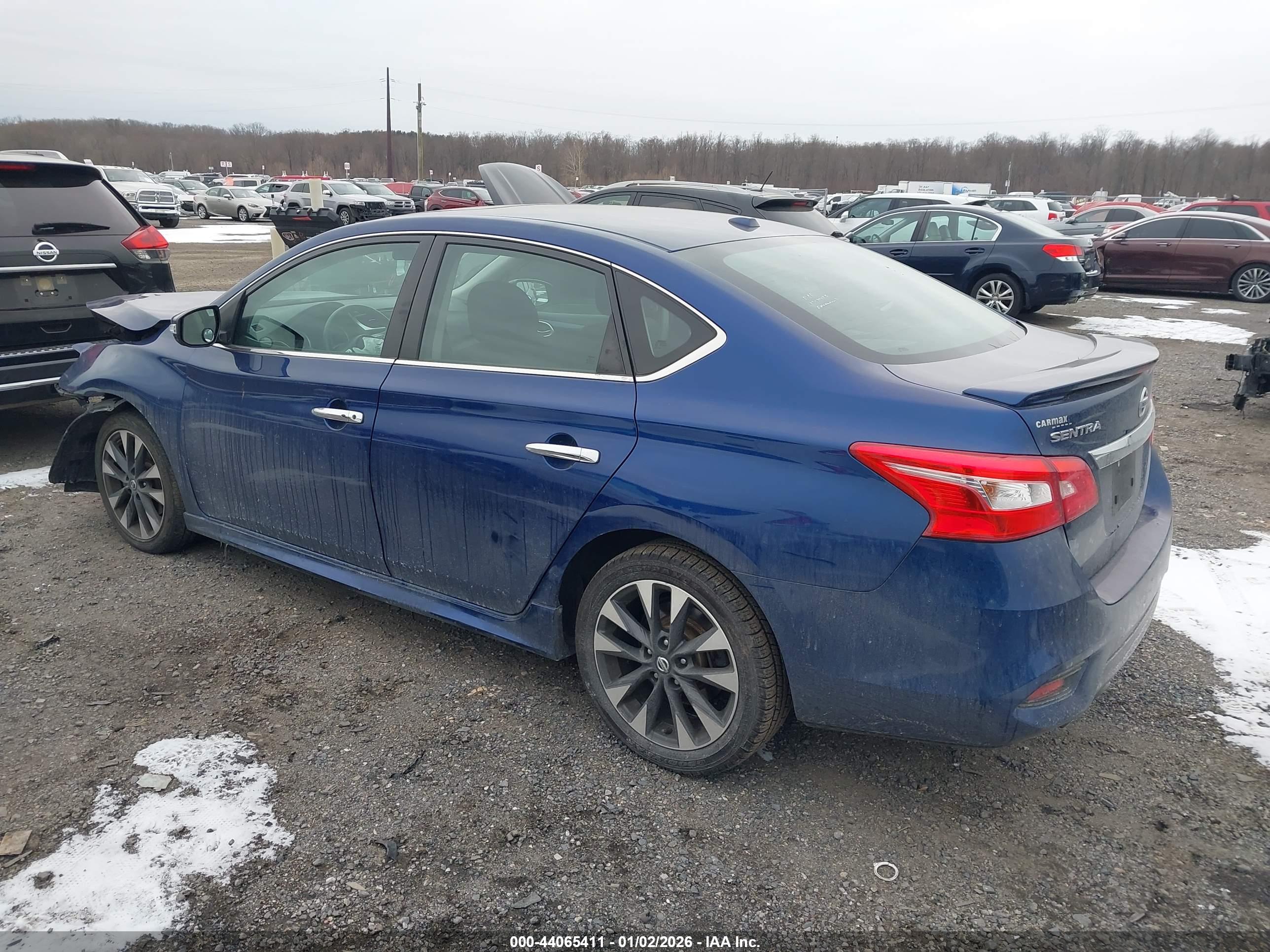 NISSAN SENTRA image 3