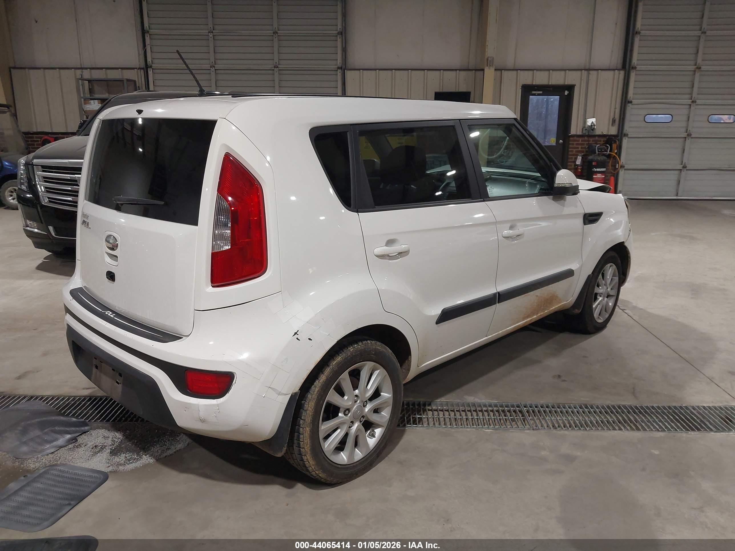 KIA SOUL image 4