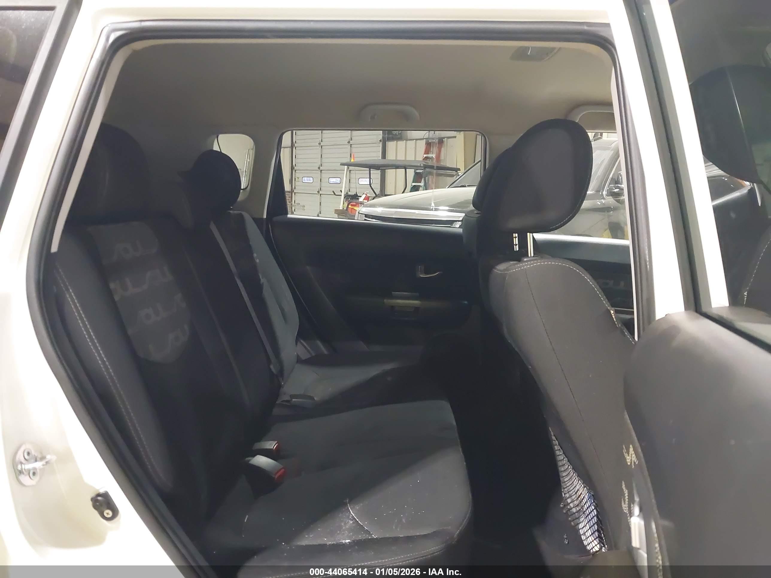 KIA SOUL image 8