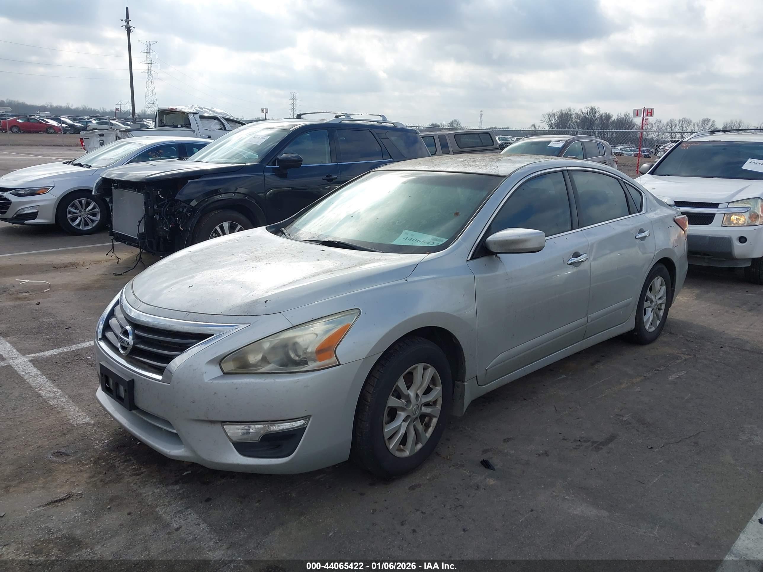 NISSAN ALTIMA image 2