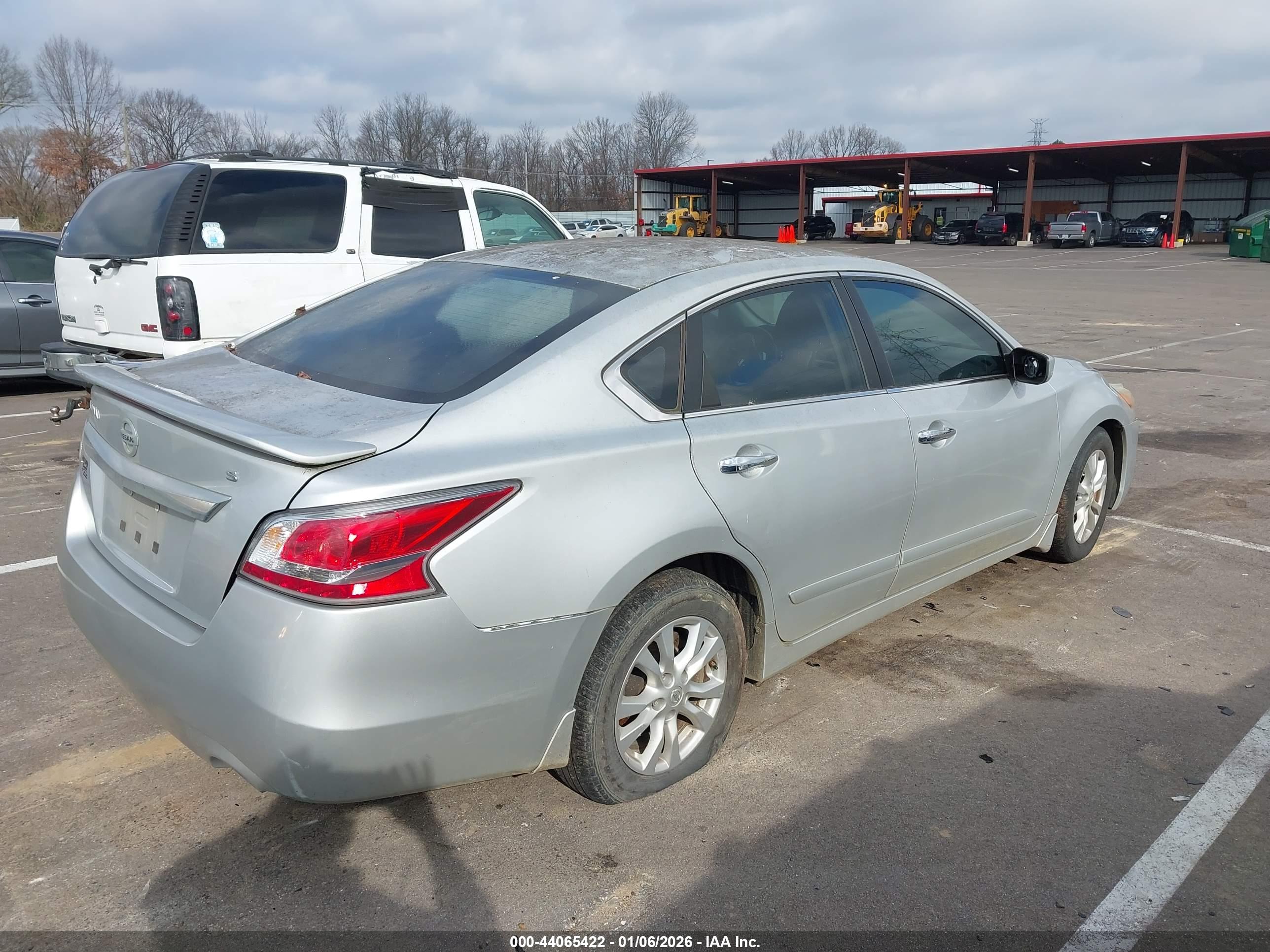 NISSAN ALTIMA image 4