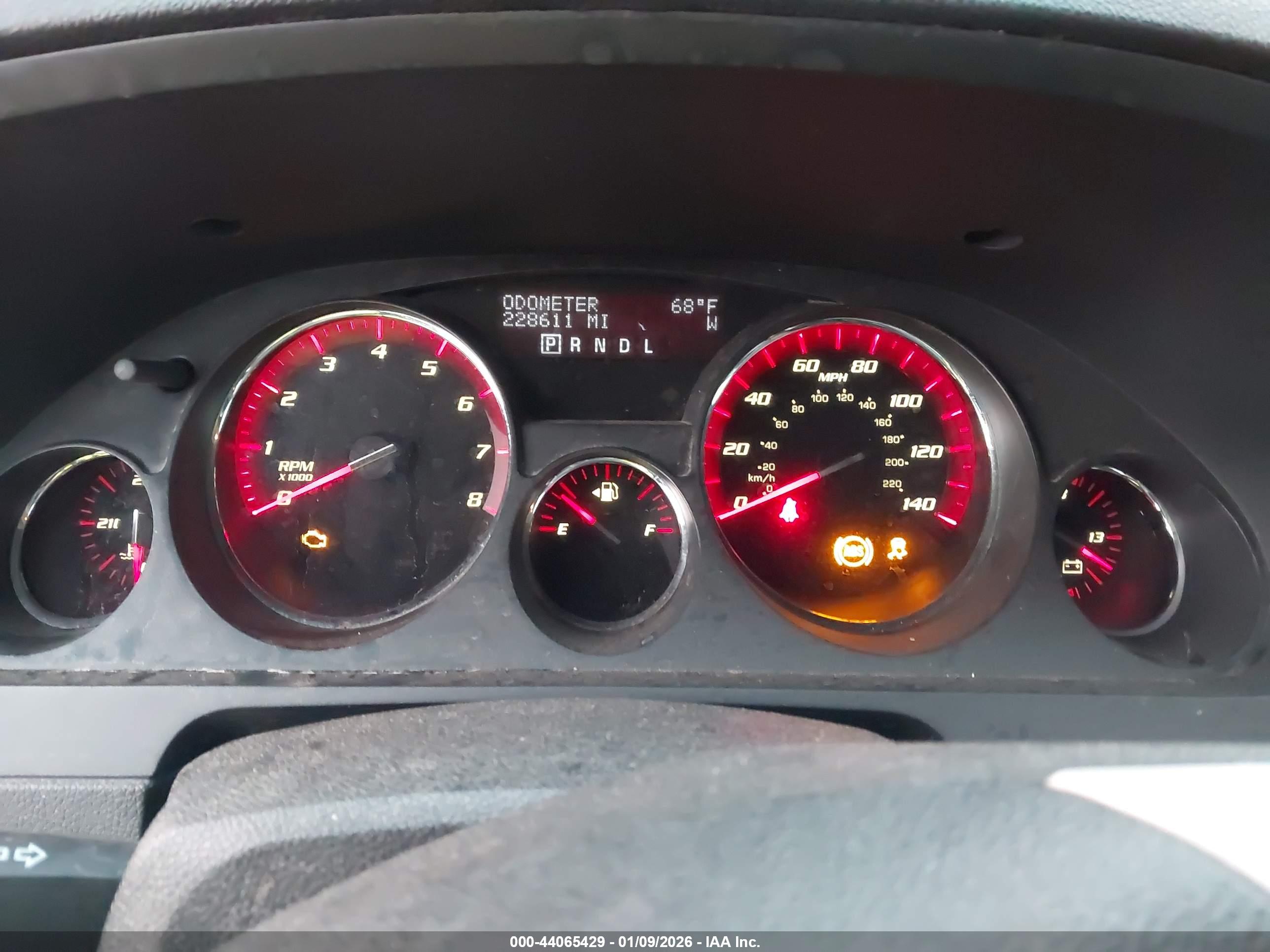 GMC ACADIA image 7