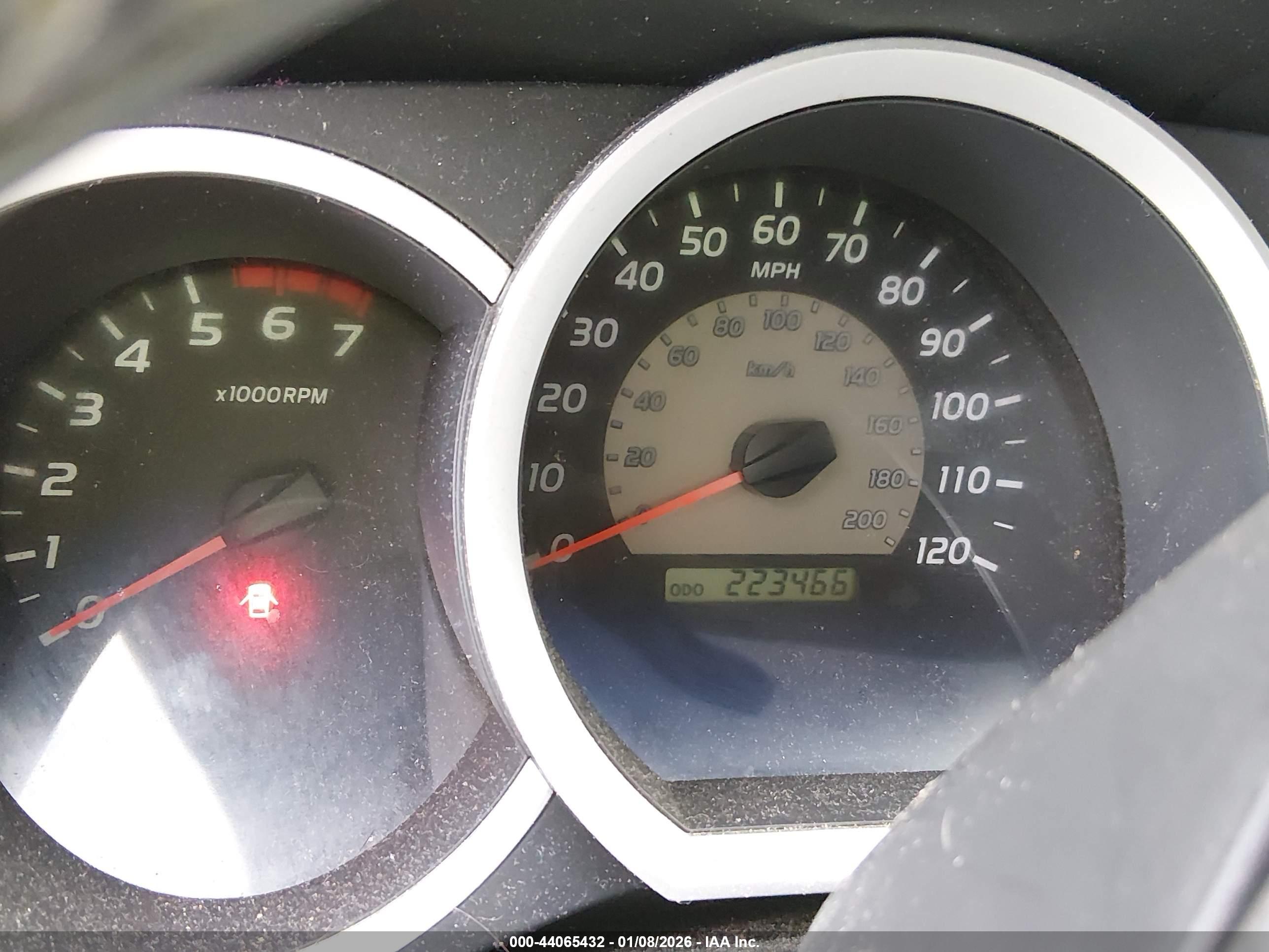 TOYOTA TACOMA image 7