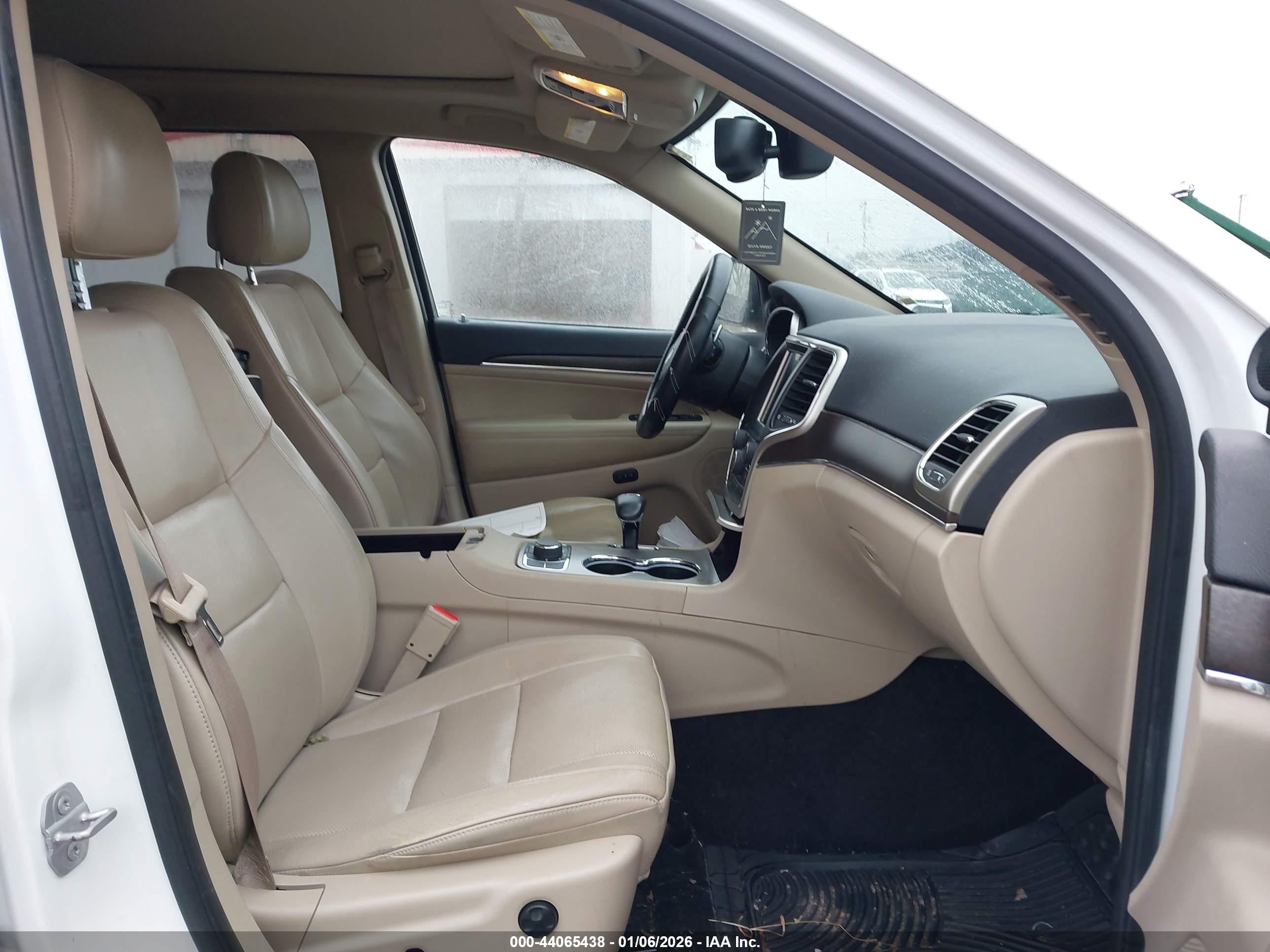 JEEP GRAND image 5