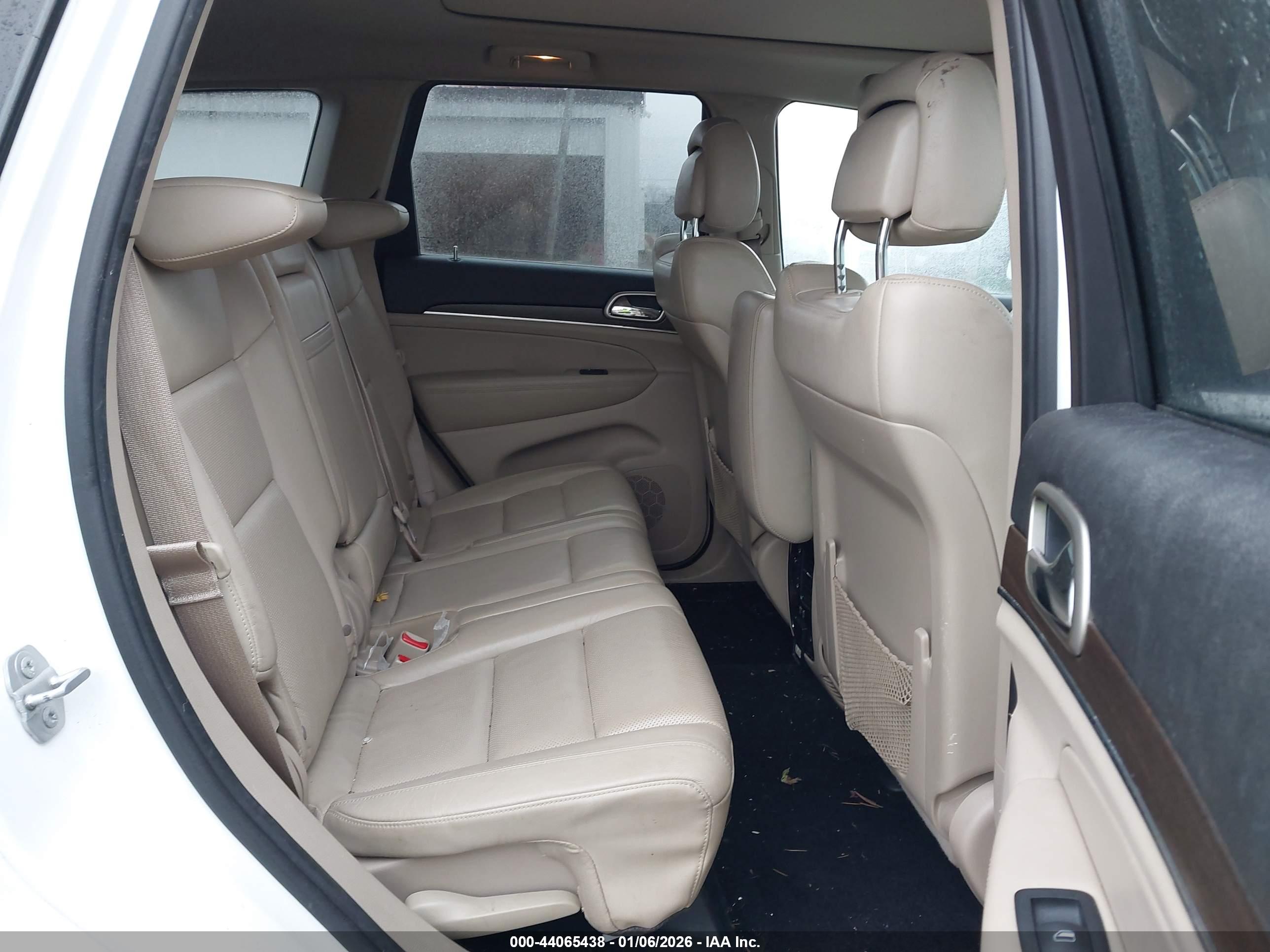 JEEP GRAND image 8