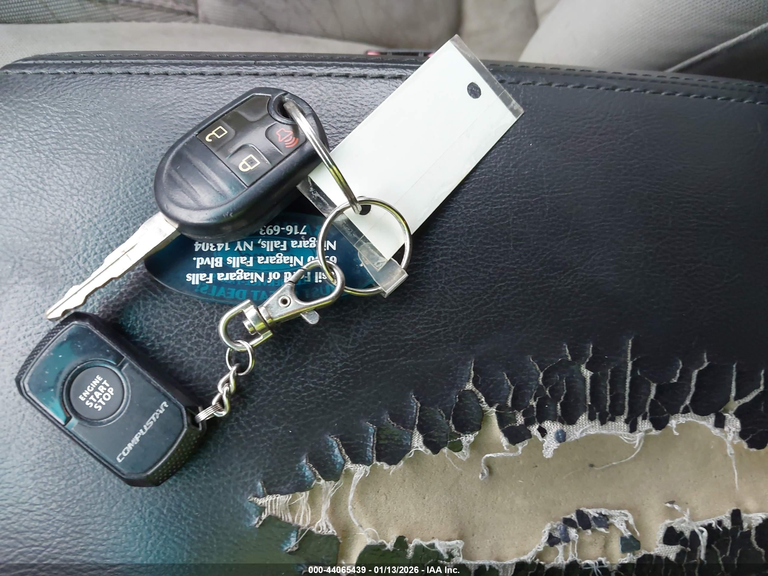FORD EXPLORER image 11