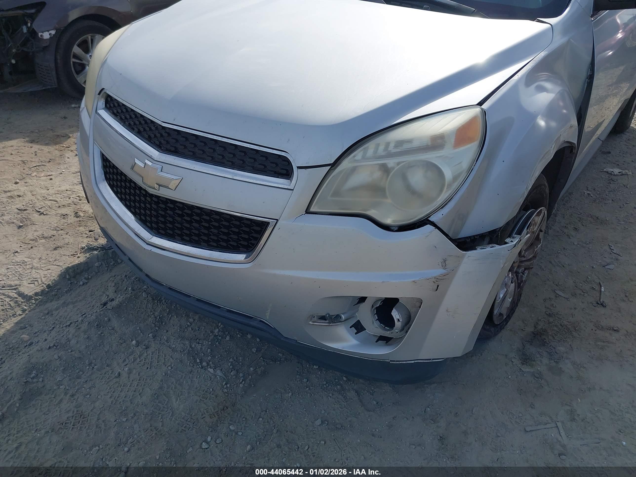 CHEVROLET EQUINOX image 6