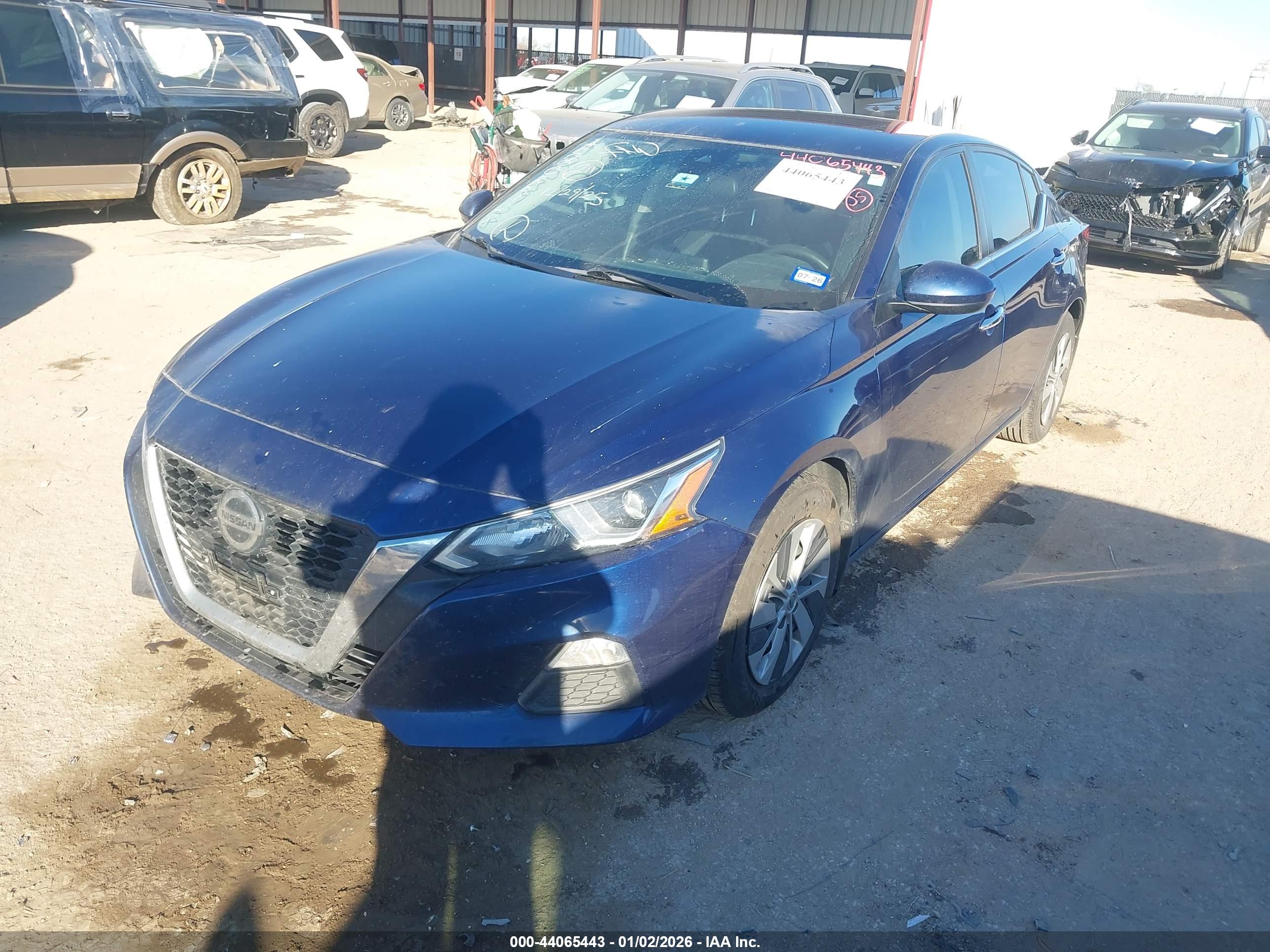 NISSAN ALTIMA image 2