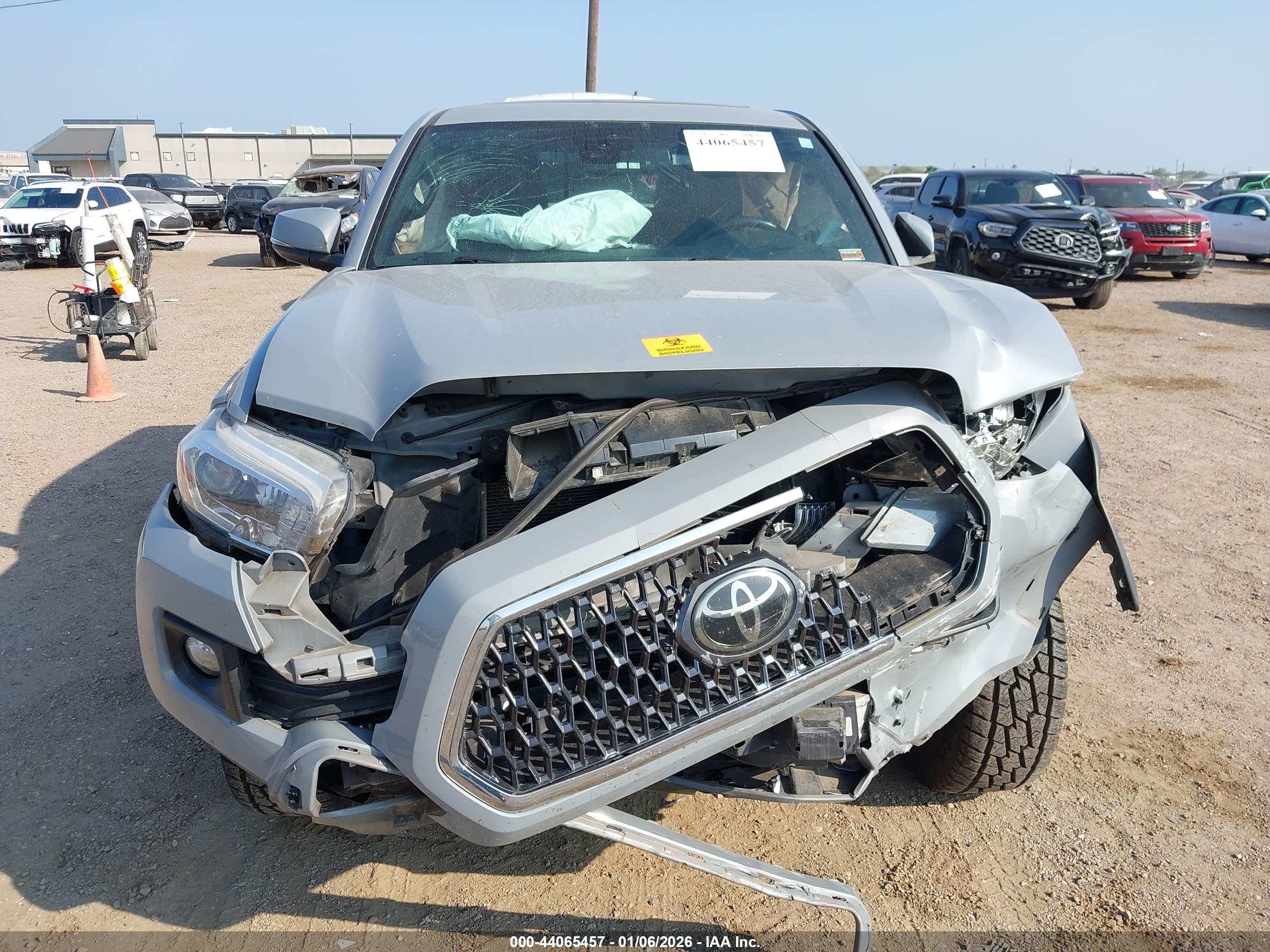 TOYOTA TACOMA image 6