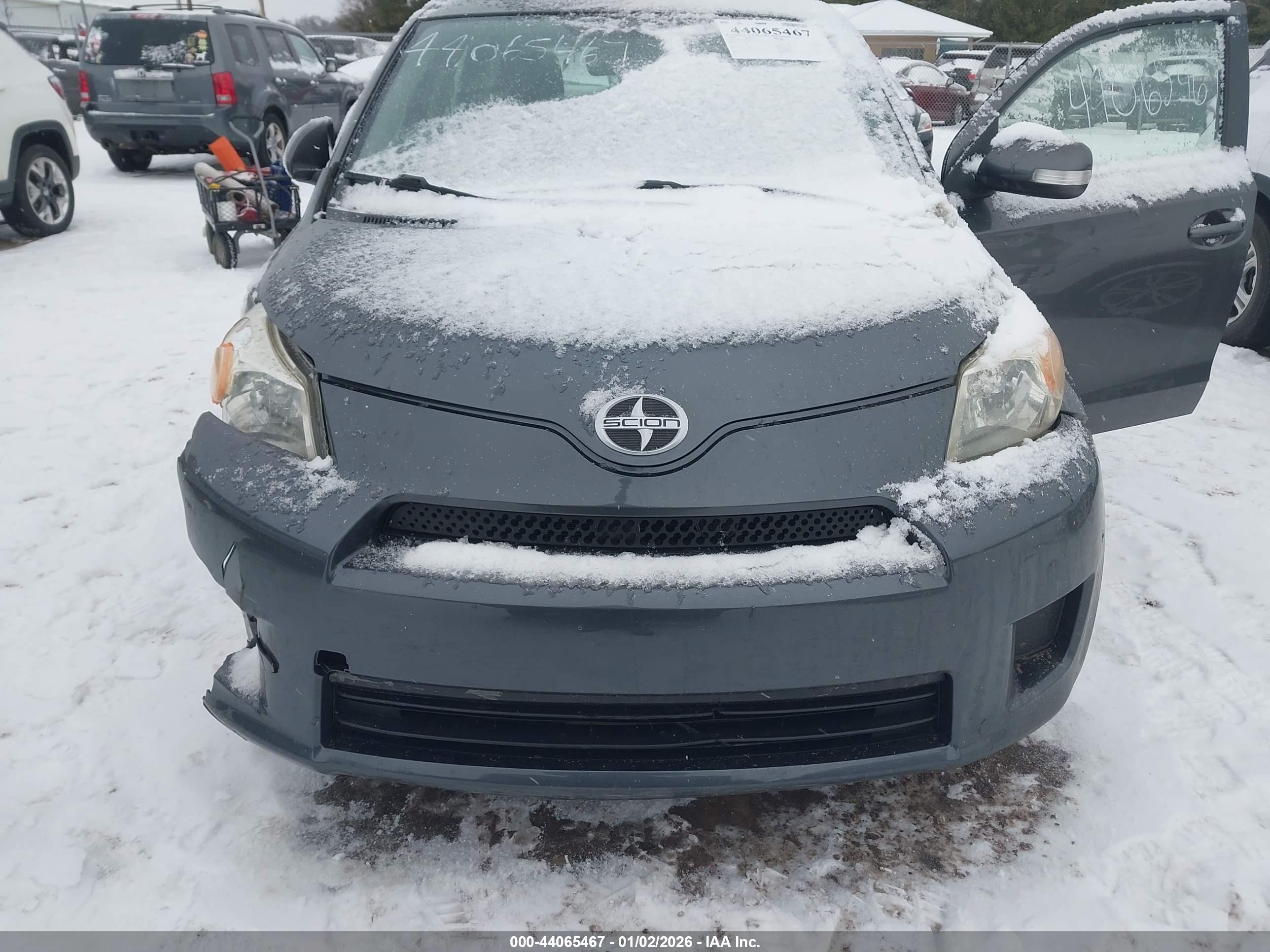 SCION XD image 6