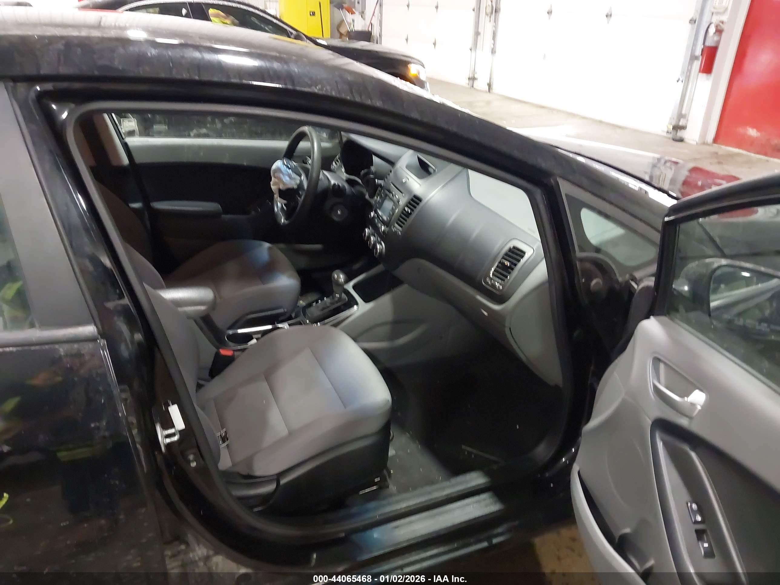 KIA FORTE image 5