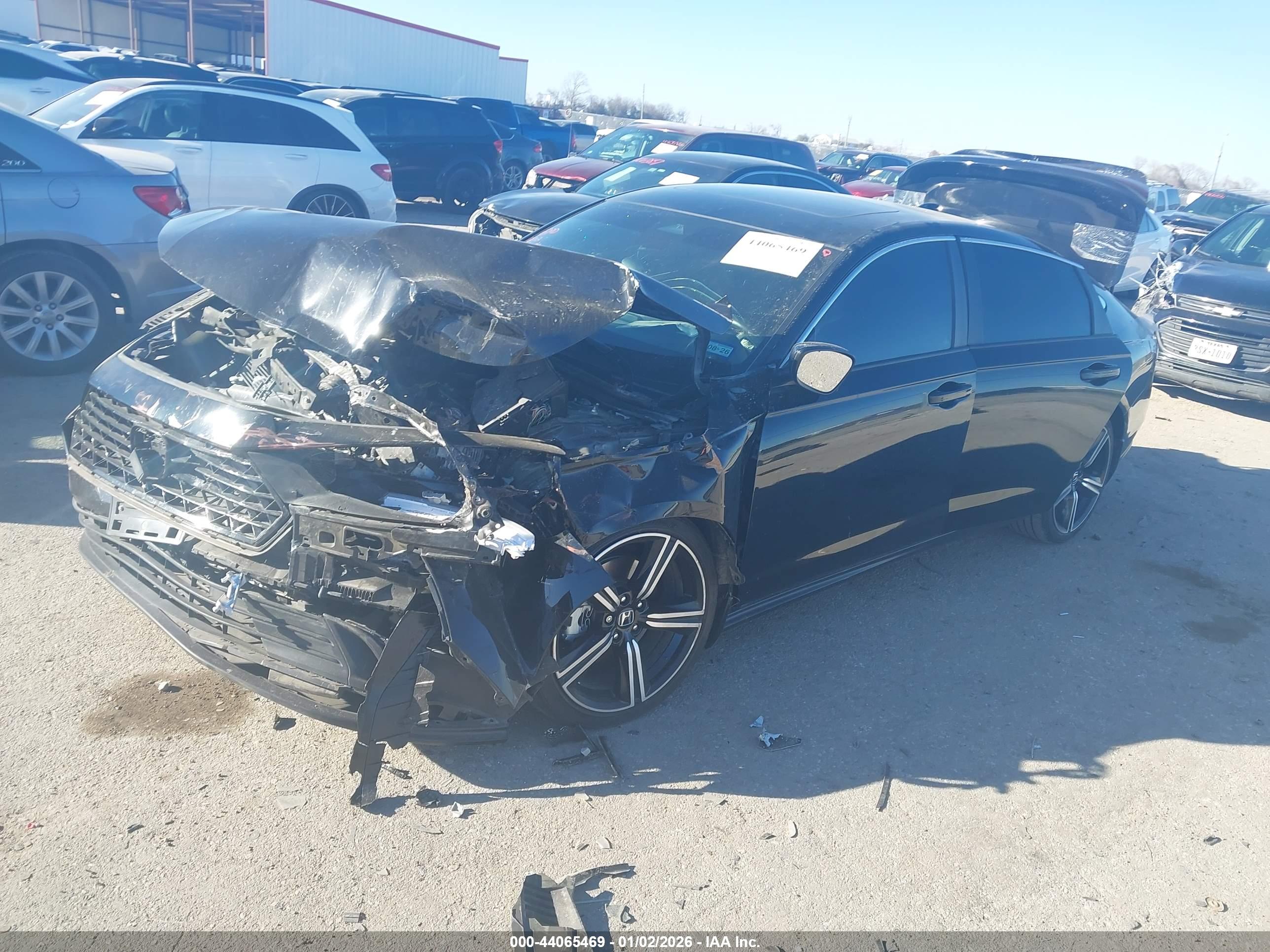 HONDA ACCORD image 2