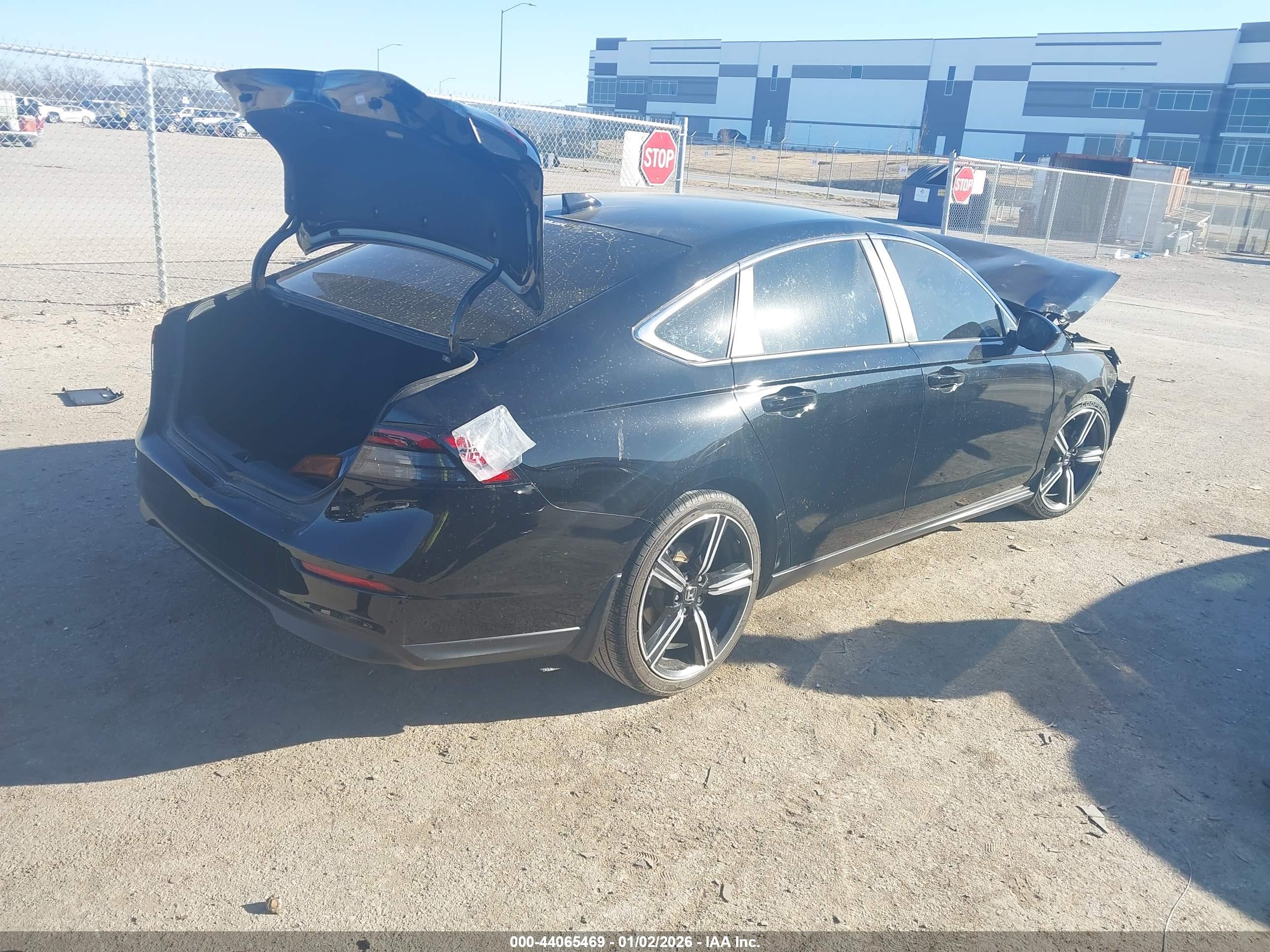 HONDA ACCORD image 4