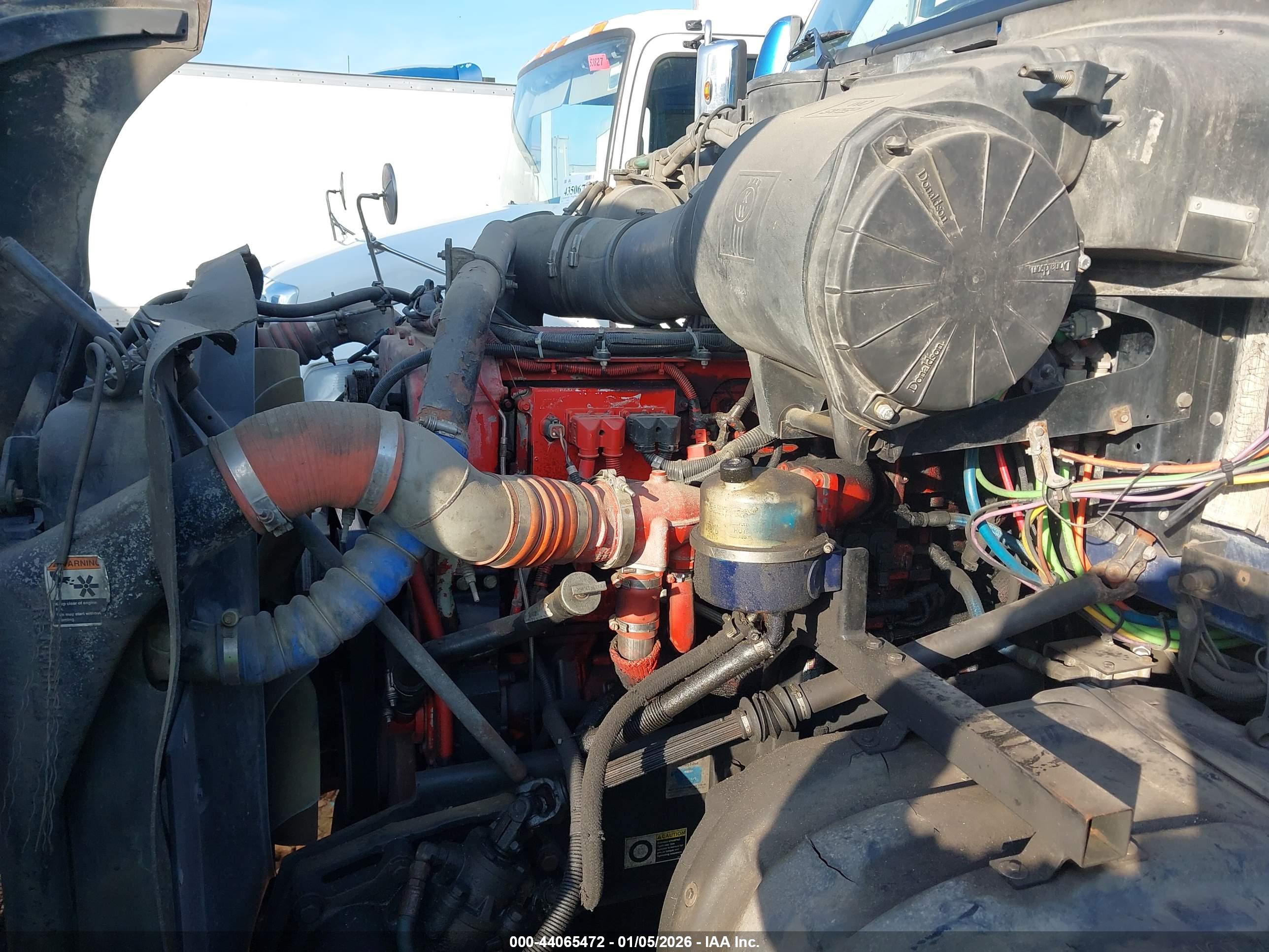 KENWORTH CONSTRUCTION image 10