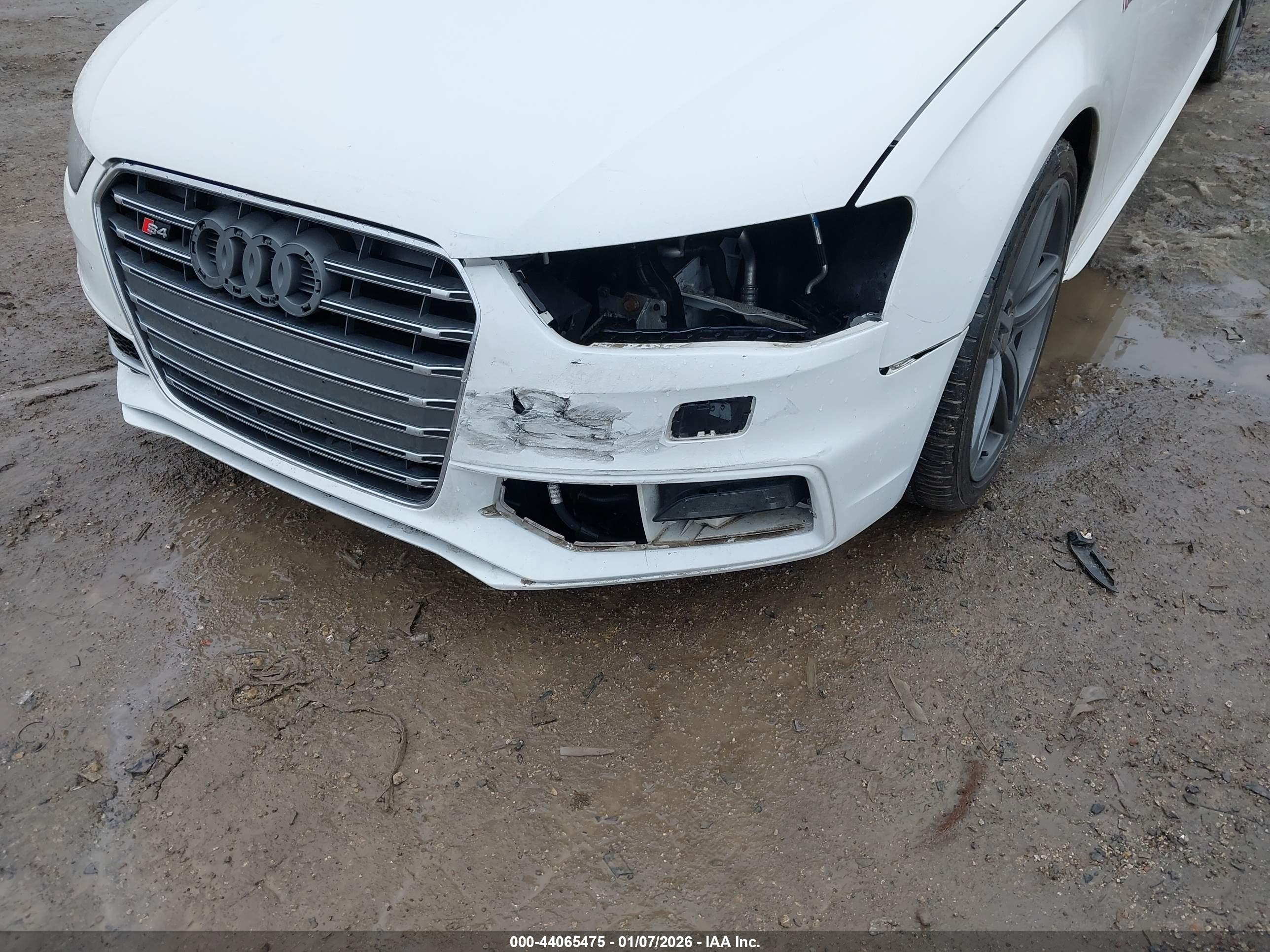AUDI S4 image 6