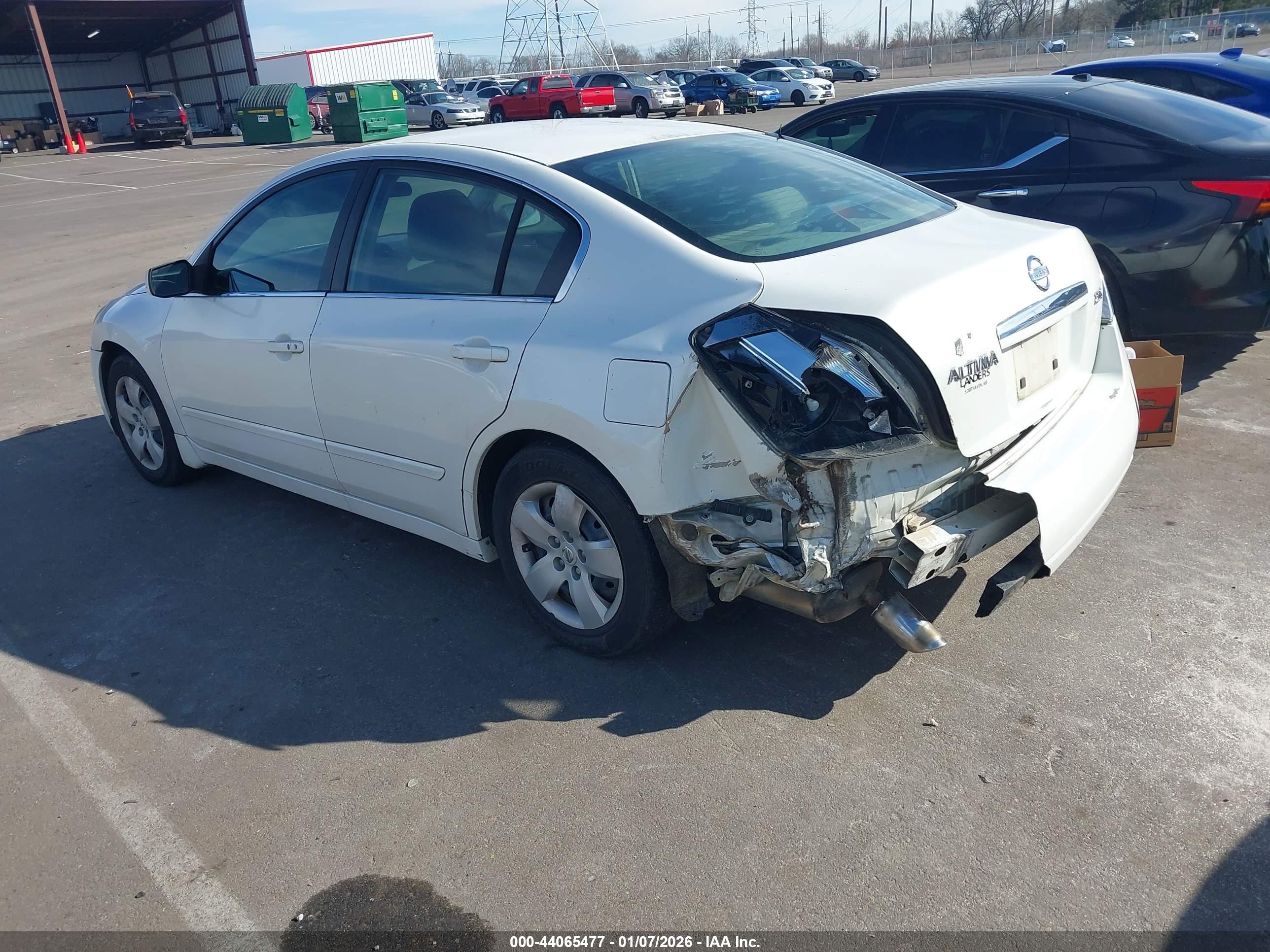 NISSAN ALTIMA image 3