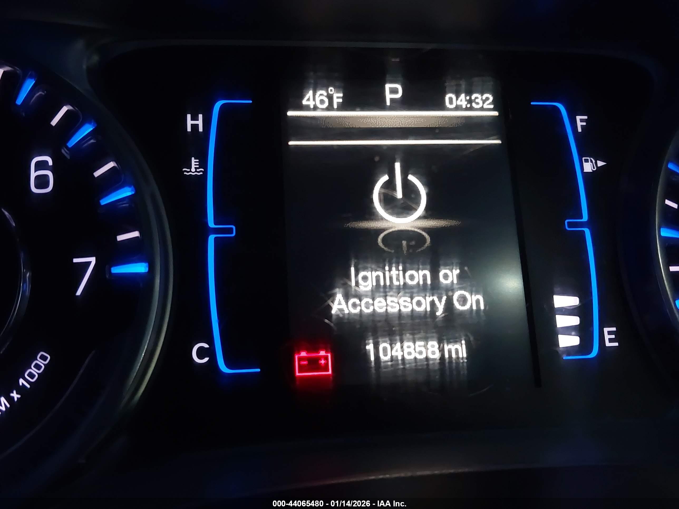 CHRYSLER 200 image 7
