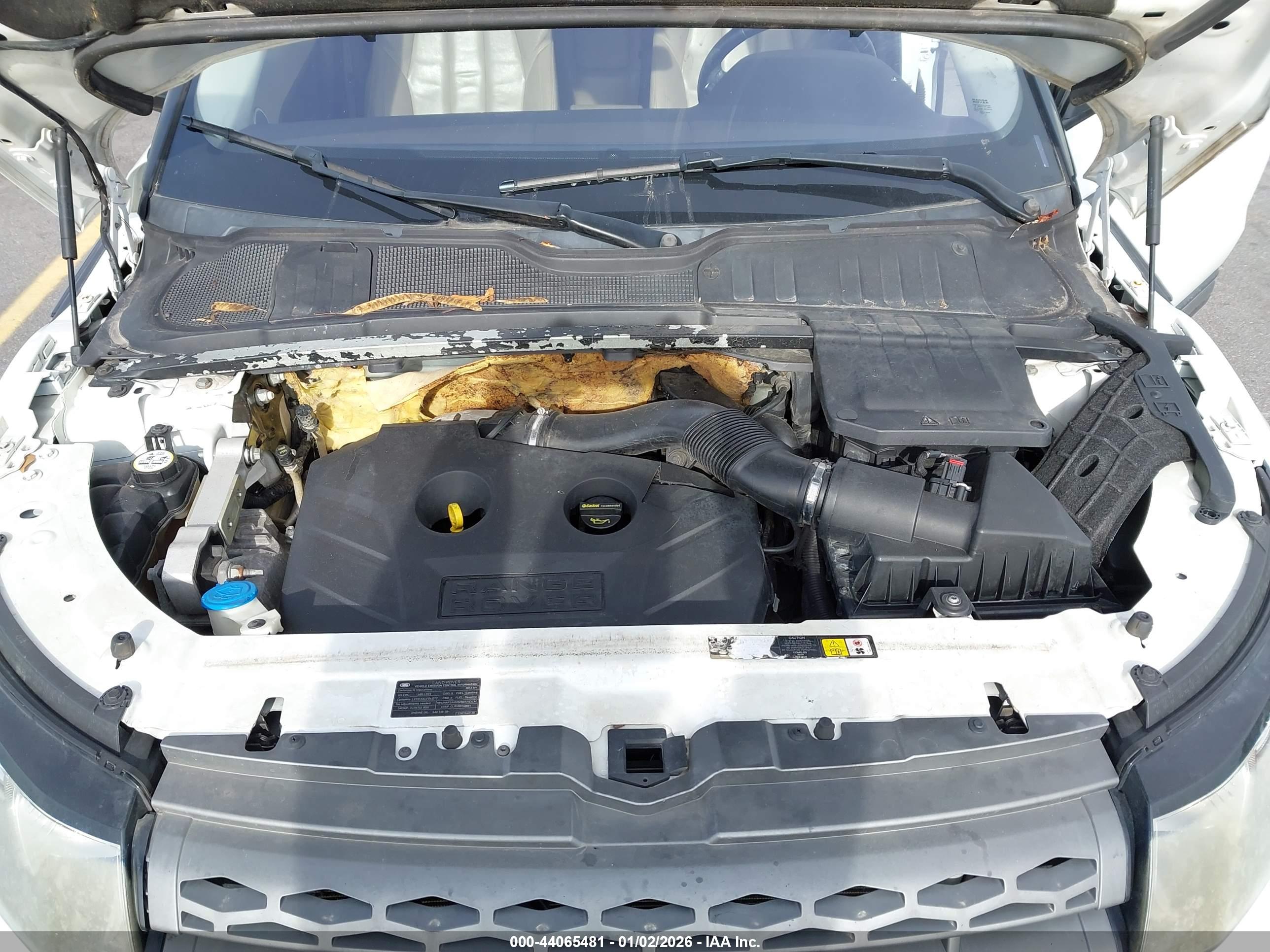 LAND ROVER image 10