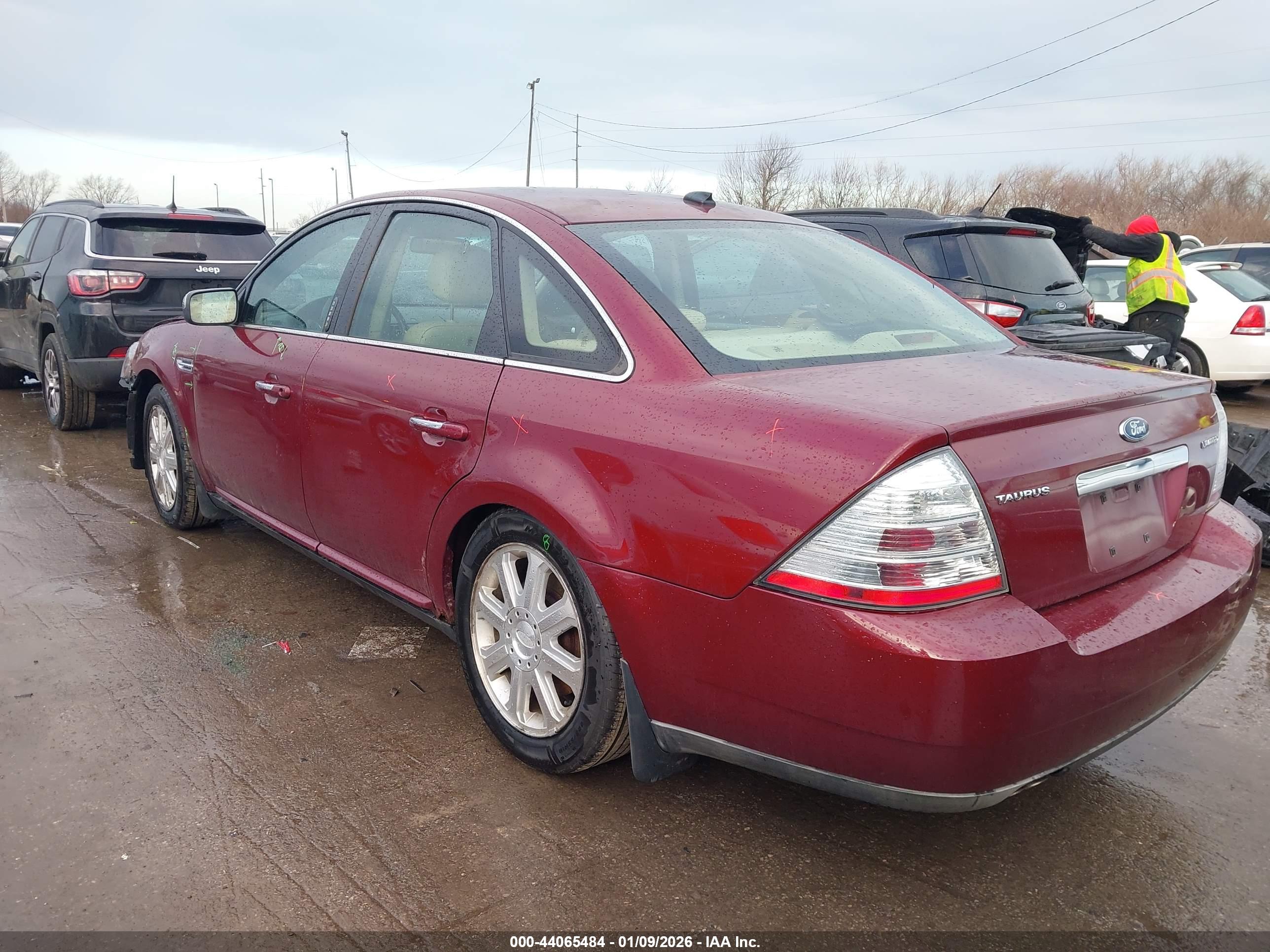 FORD TAURUS image 3