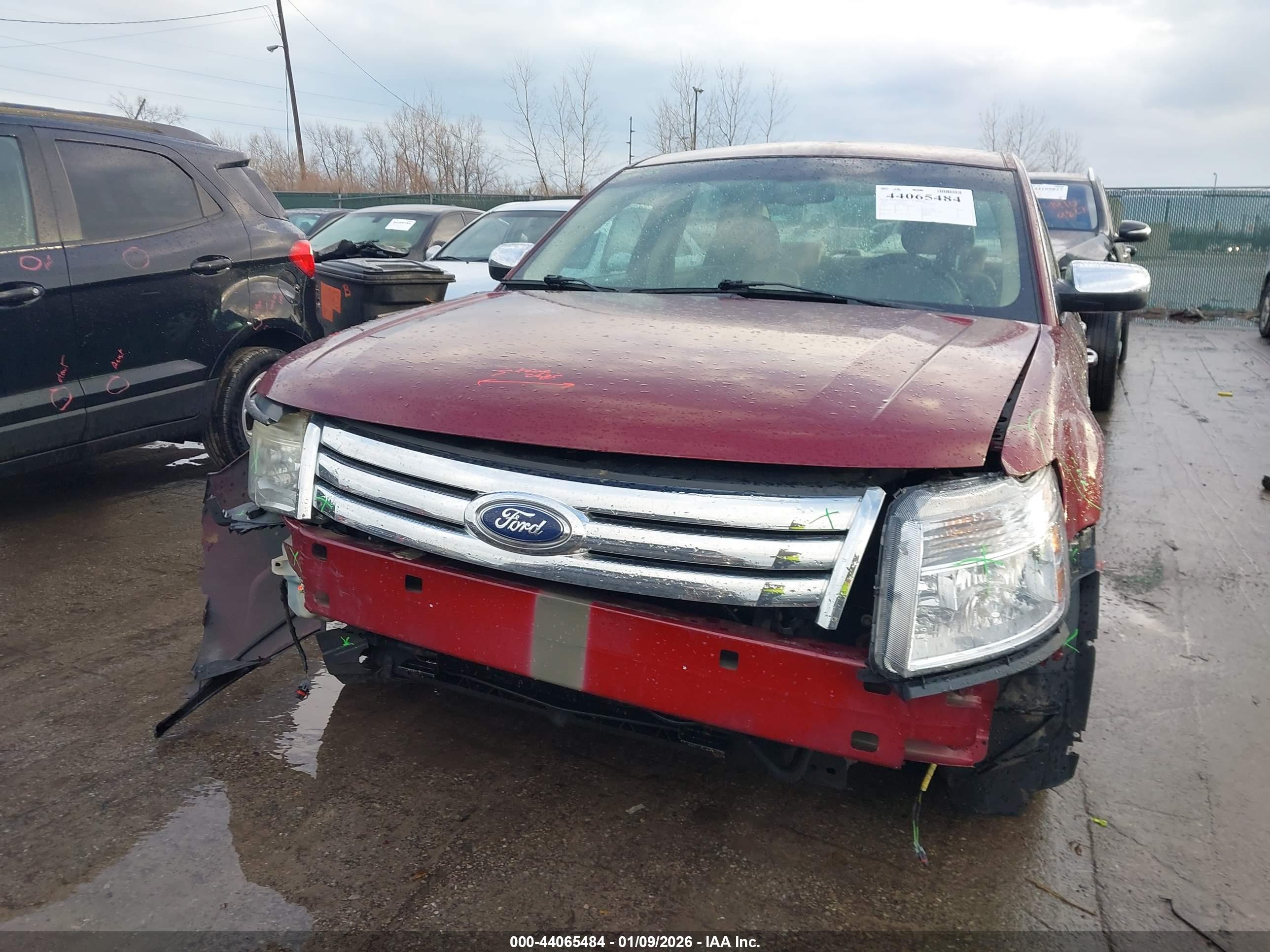 FORD TAURUS image 6