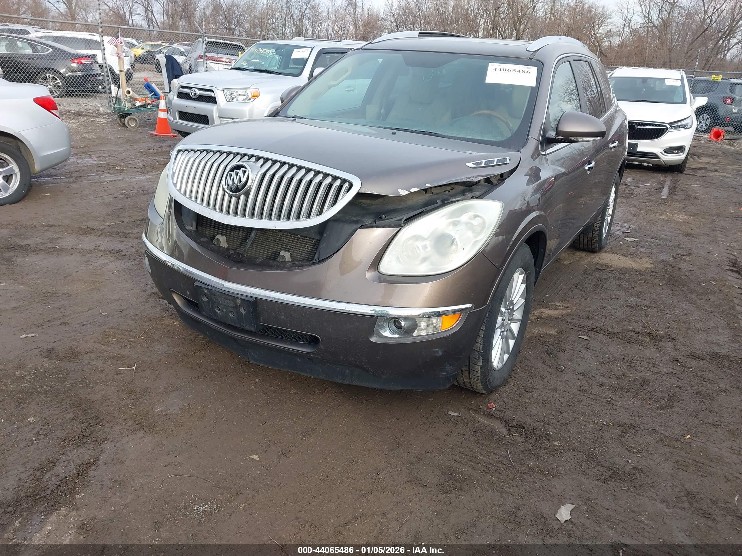 BUICK ENCLAVE image 2