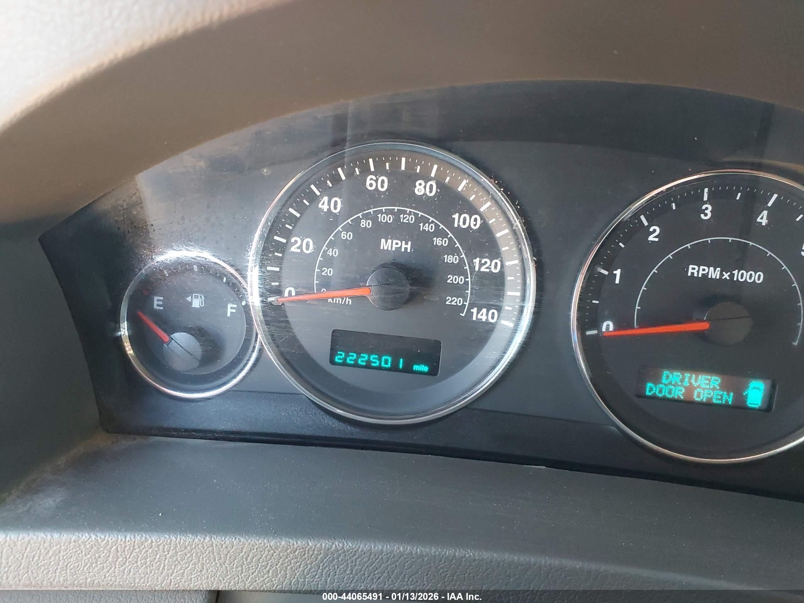 JEEP GRAND image 7