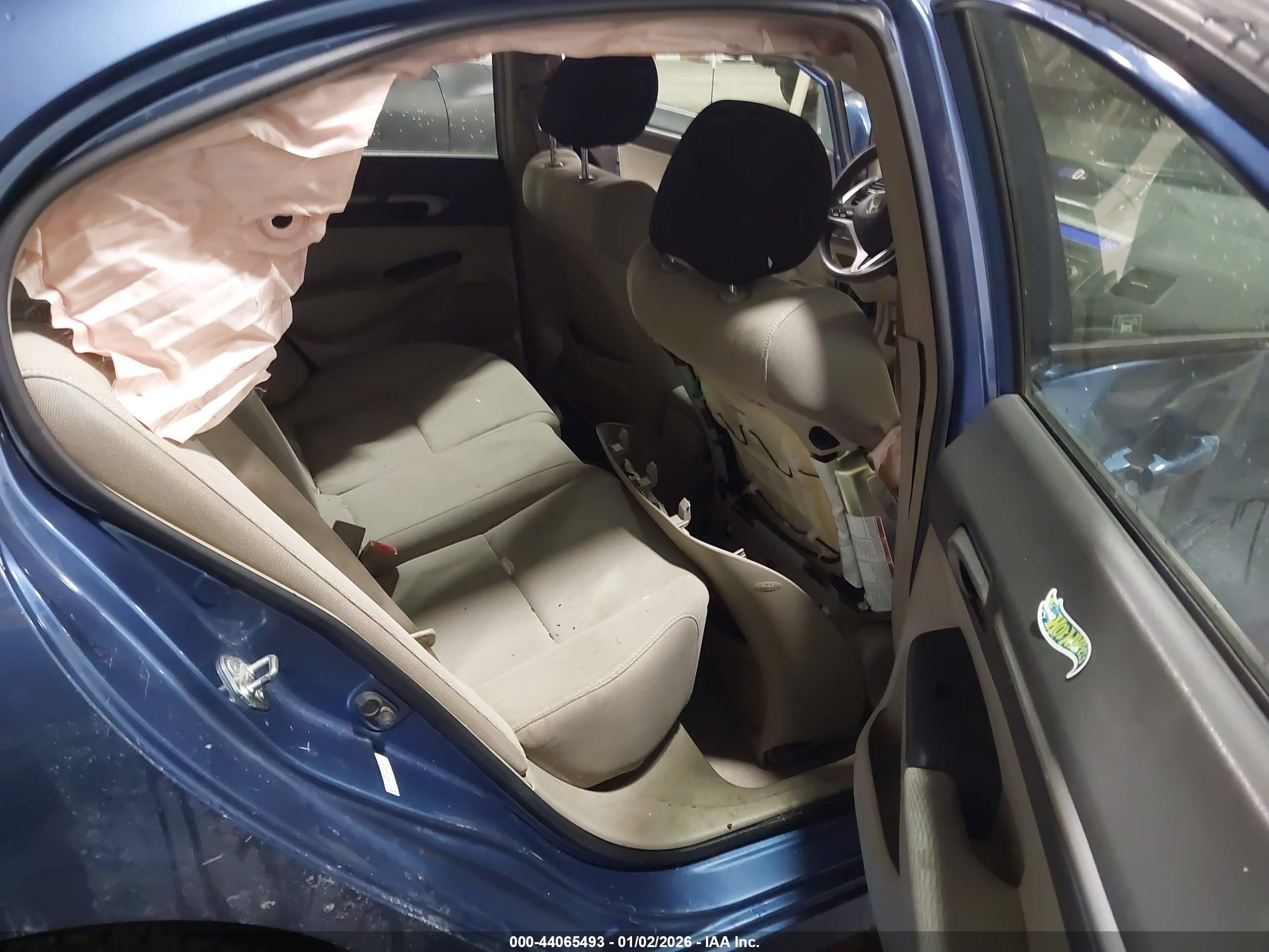 HONDA CIVIC image 8