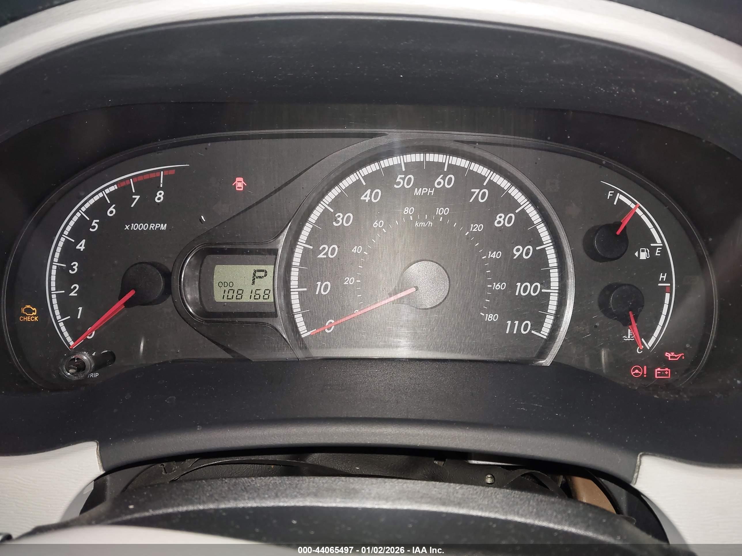 TOYOTA SIENNA image 7