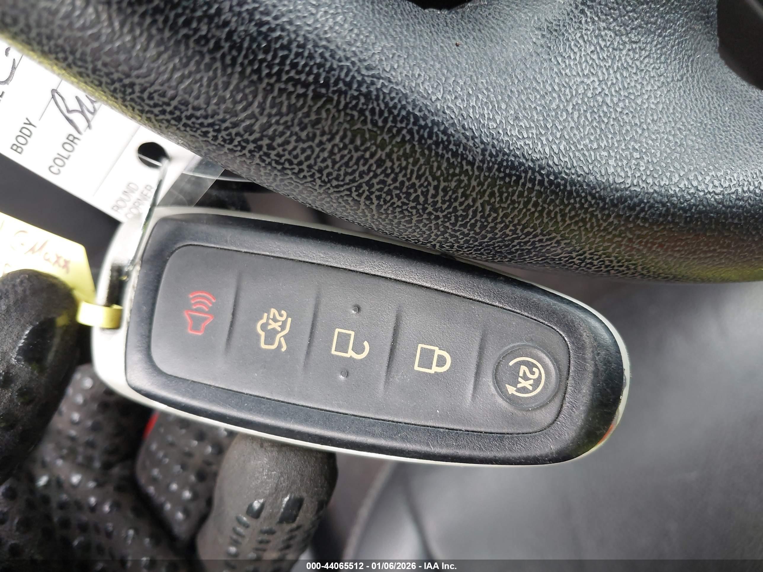 FORD C-MAX image 11